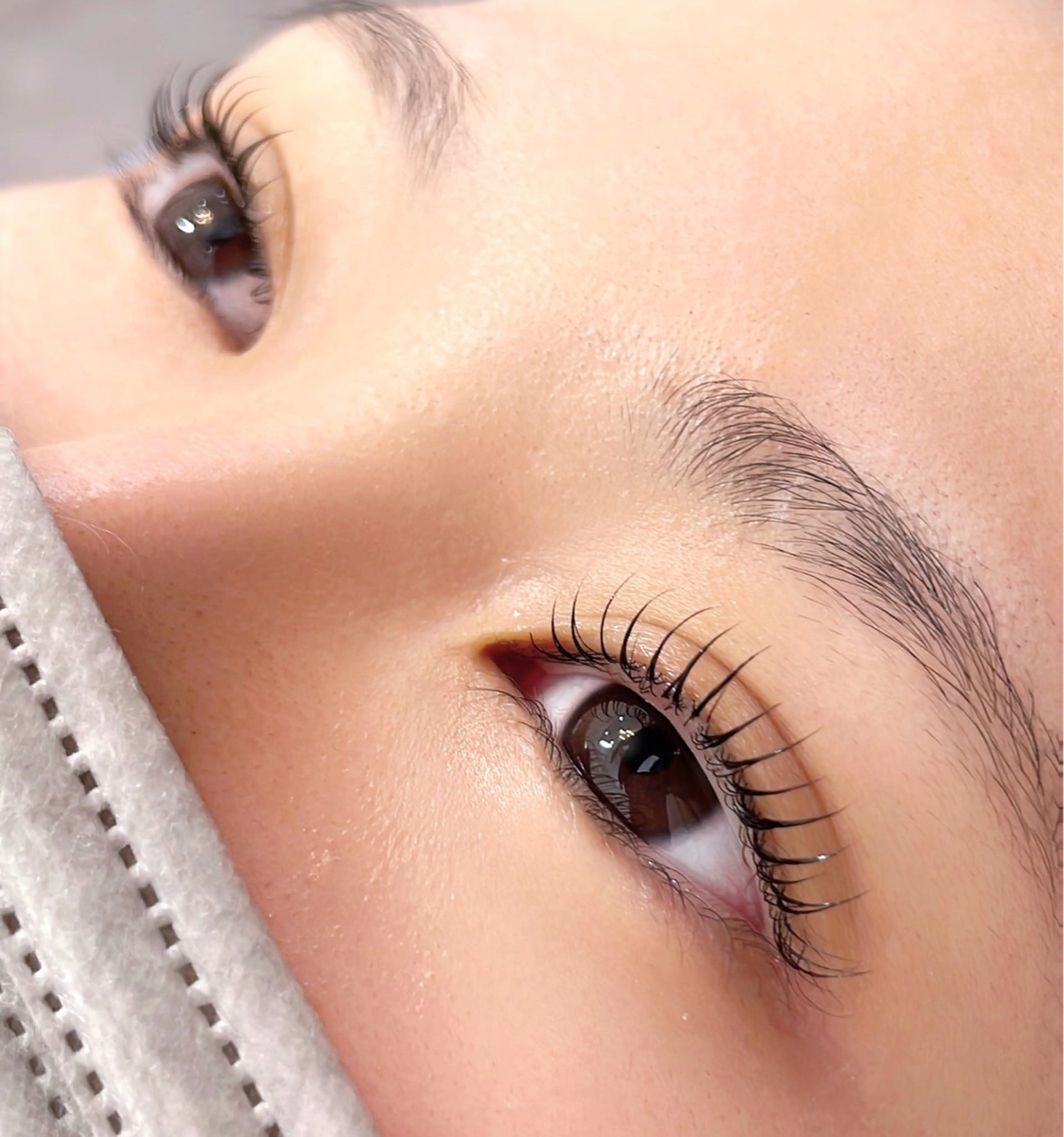 マツエク・マツパ REGINA (レジーナ)所属・REGINA ネイルまつげエステの眉毛・アイブロウイメージ