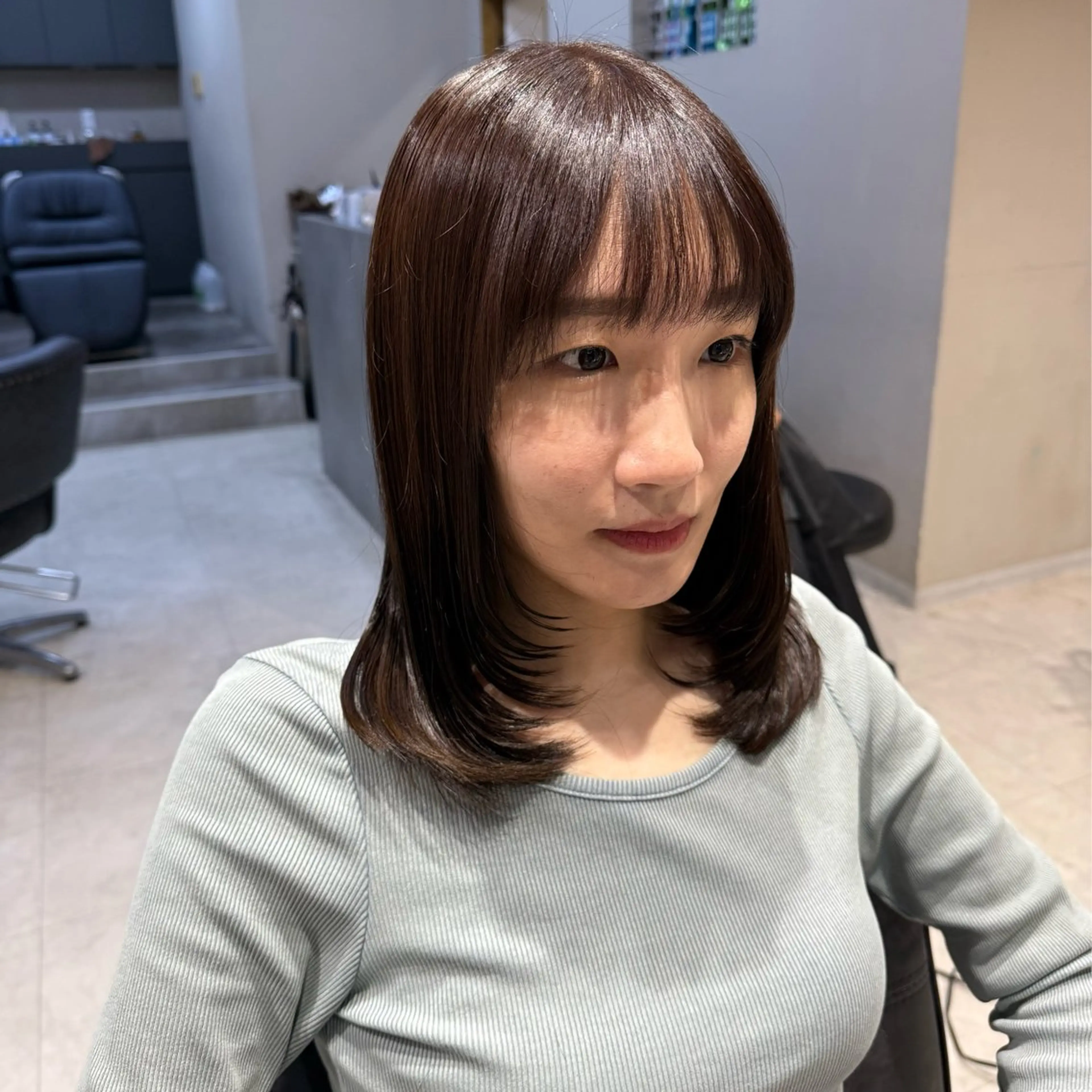 ミディアム カラー 惣木 菜穂のヘアスタイル