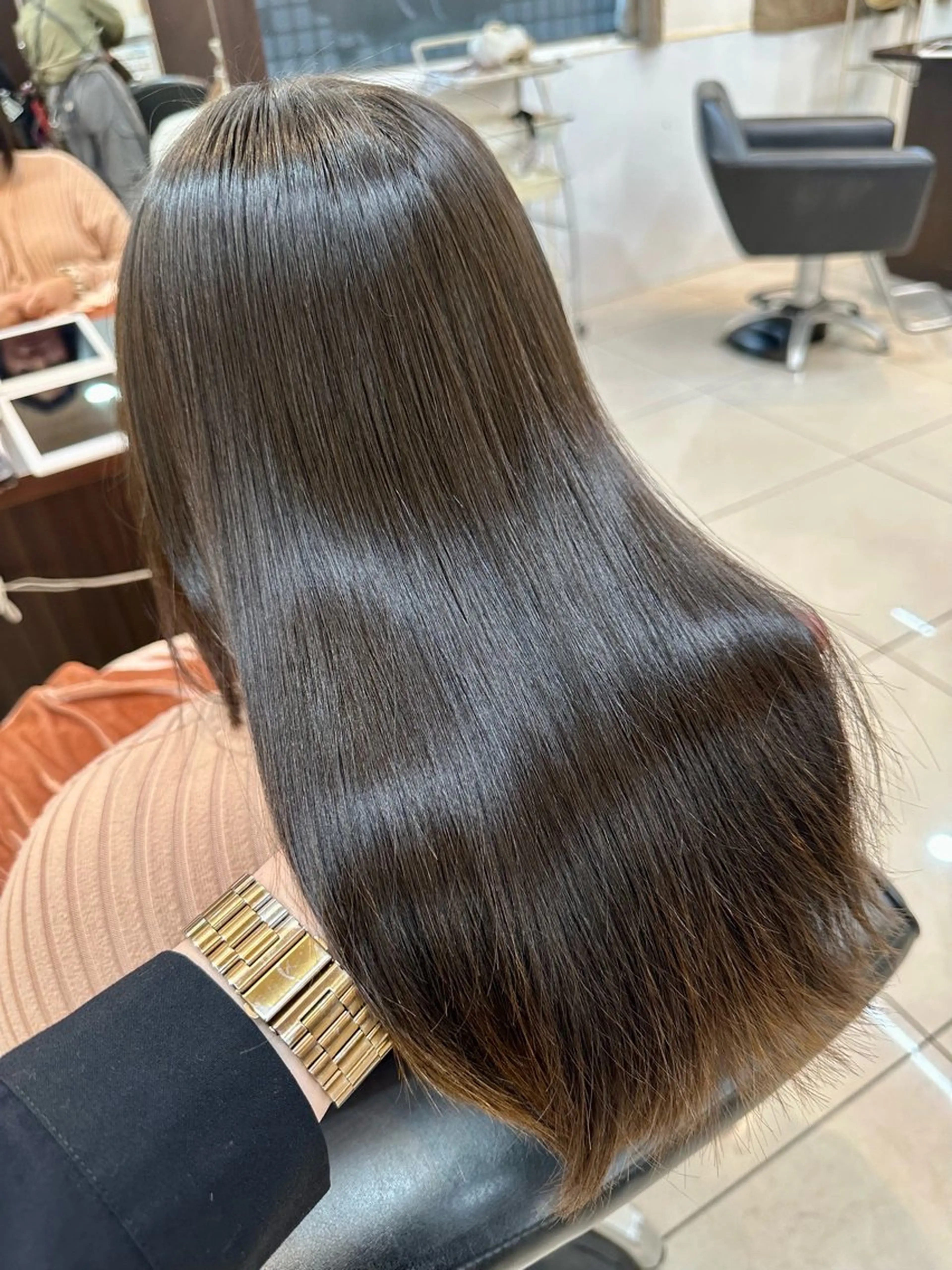 セミロング ヘアカラー トリートメント Riko 🎀🍪のヘアスタイル