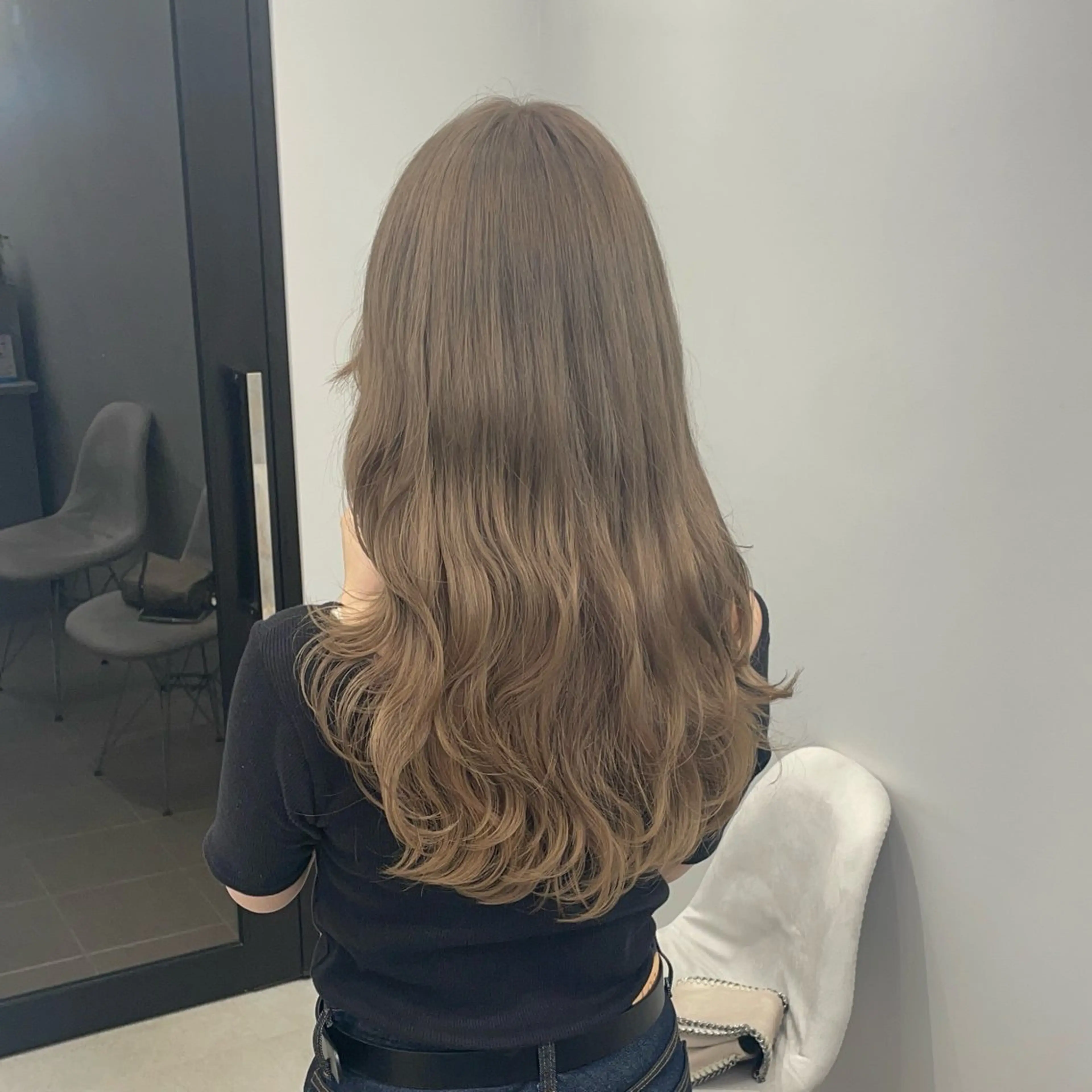 ロング カラー ベージュカラー joule 藤原沙綾のヘアスタイル