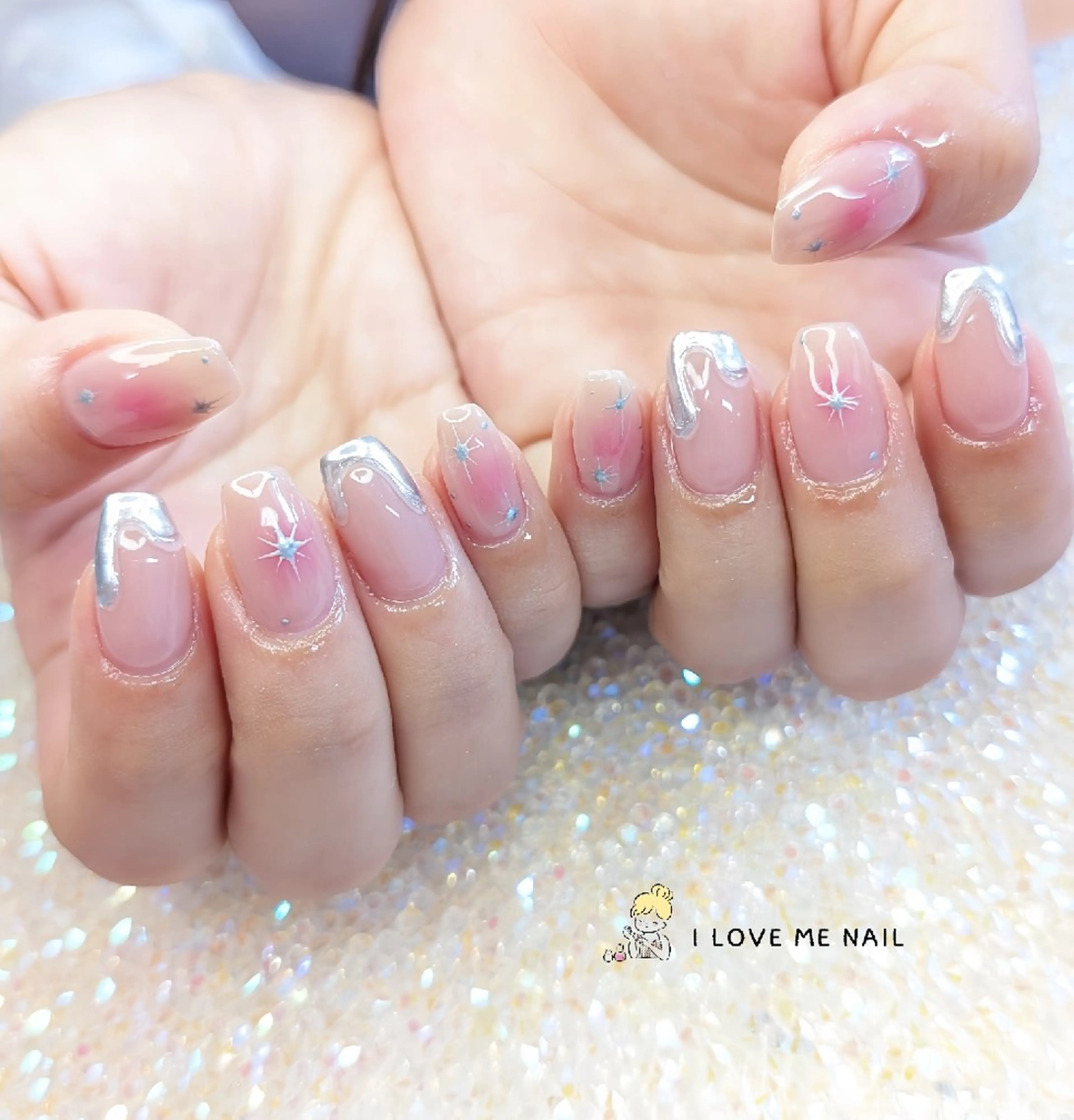ネイル 長さ出し ハート 韓国ネイル マグネットネイル ニュアンスネイル ハンドネイル I LOVE ME  NAIL.｡.:*♡のネイルデザイン