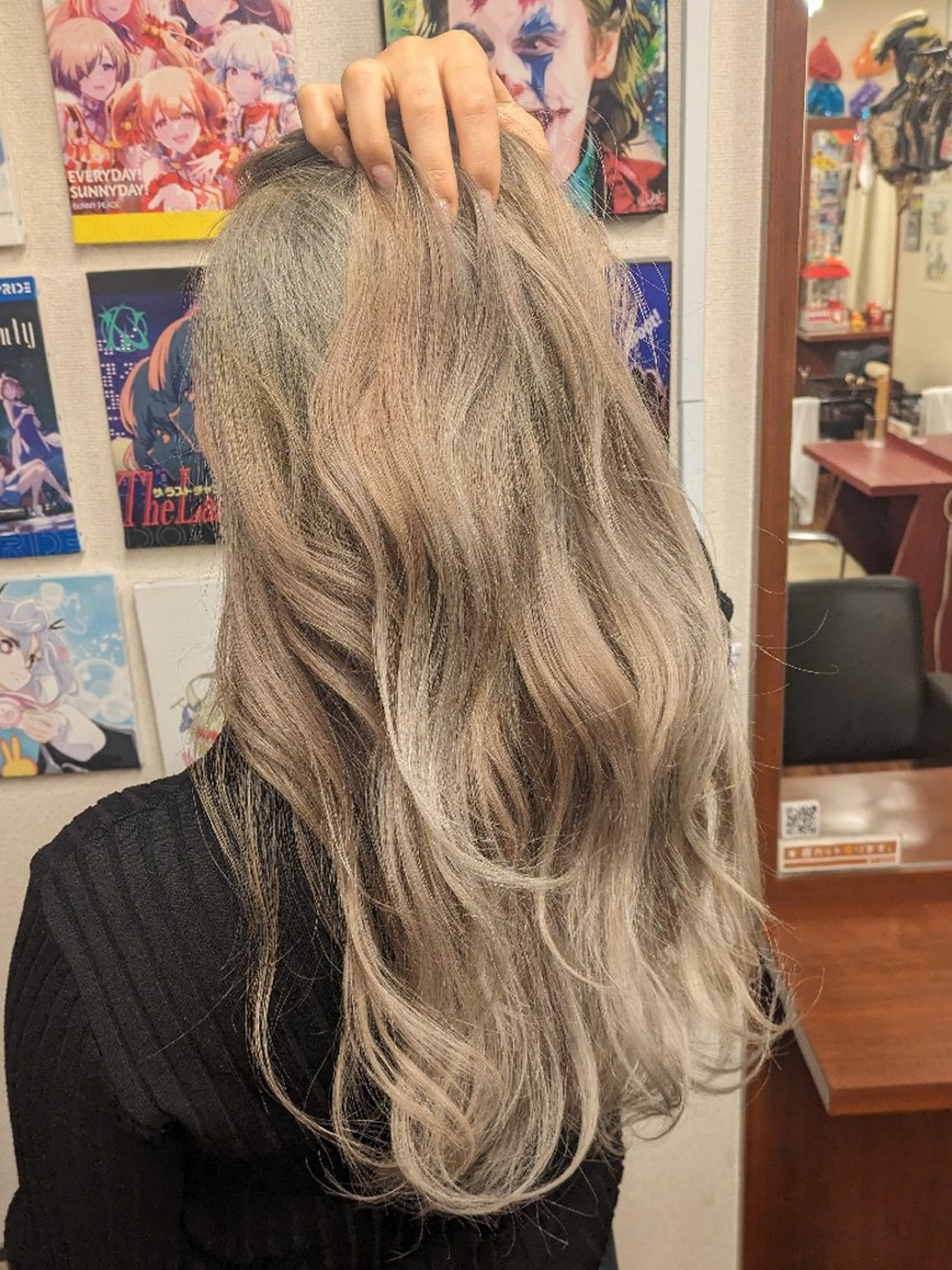 ロング カラー カット ヘアカラー トリートメント fuwat所属・秋葉原でカラーする なら🐉ちぇーたんのヘアスタイル