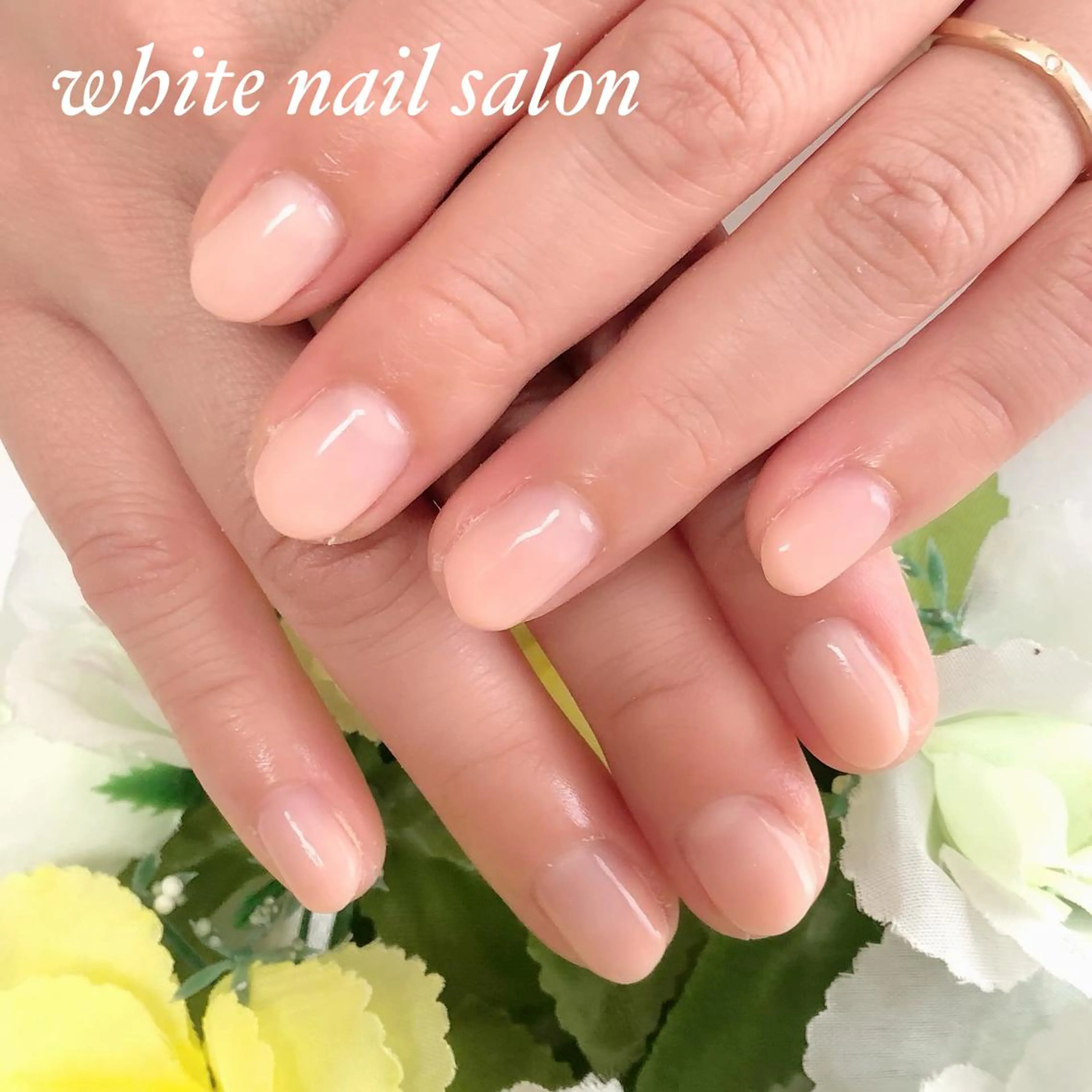 ネイル アートネイル フレンチネイル ジェルネイル ハードジェル 持ち込み ハンドネイル white nail salonのネイルデザイン