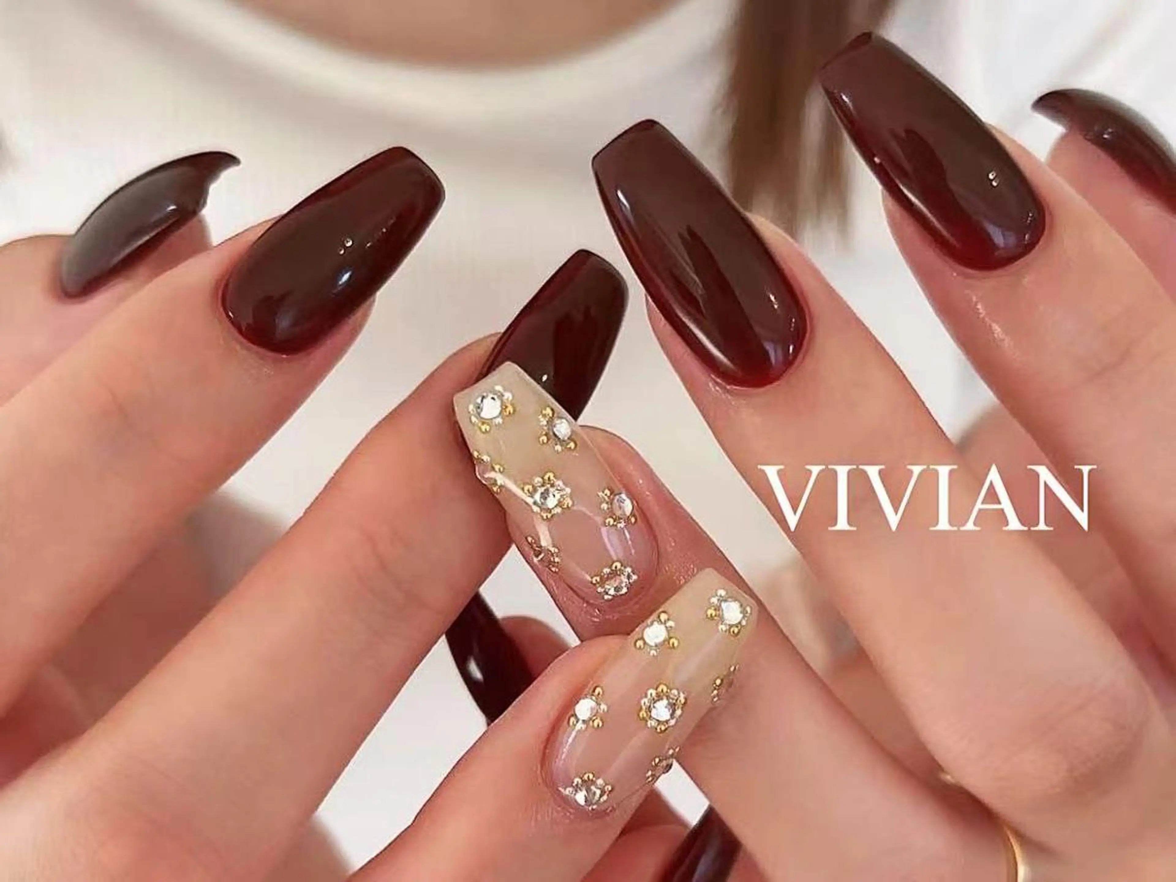 ネイル VIVIAN リサのネイルデザイン
