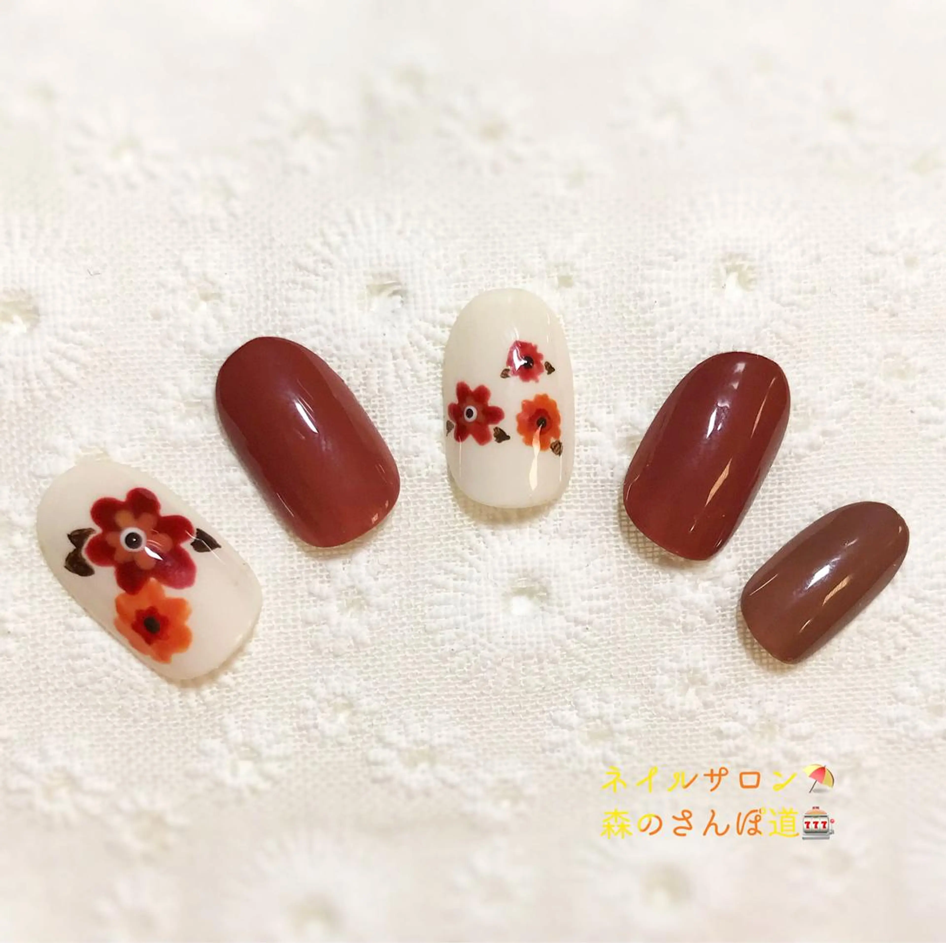 ネイル ハンドネイル 森のさんぽ道所属・ショートネイル 森のさんぽ道のネイルデザイン