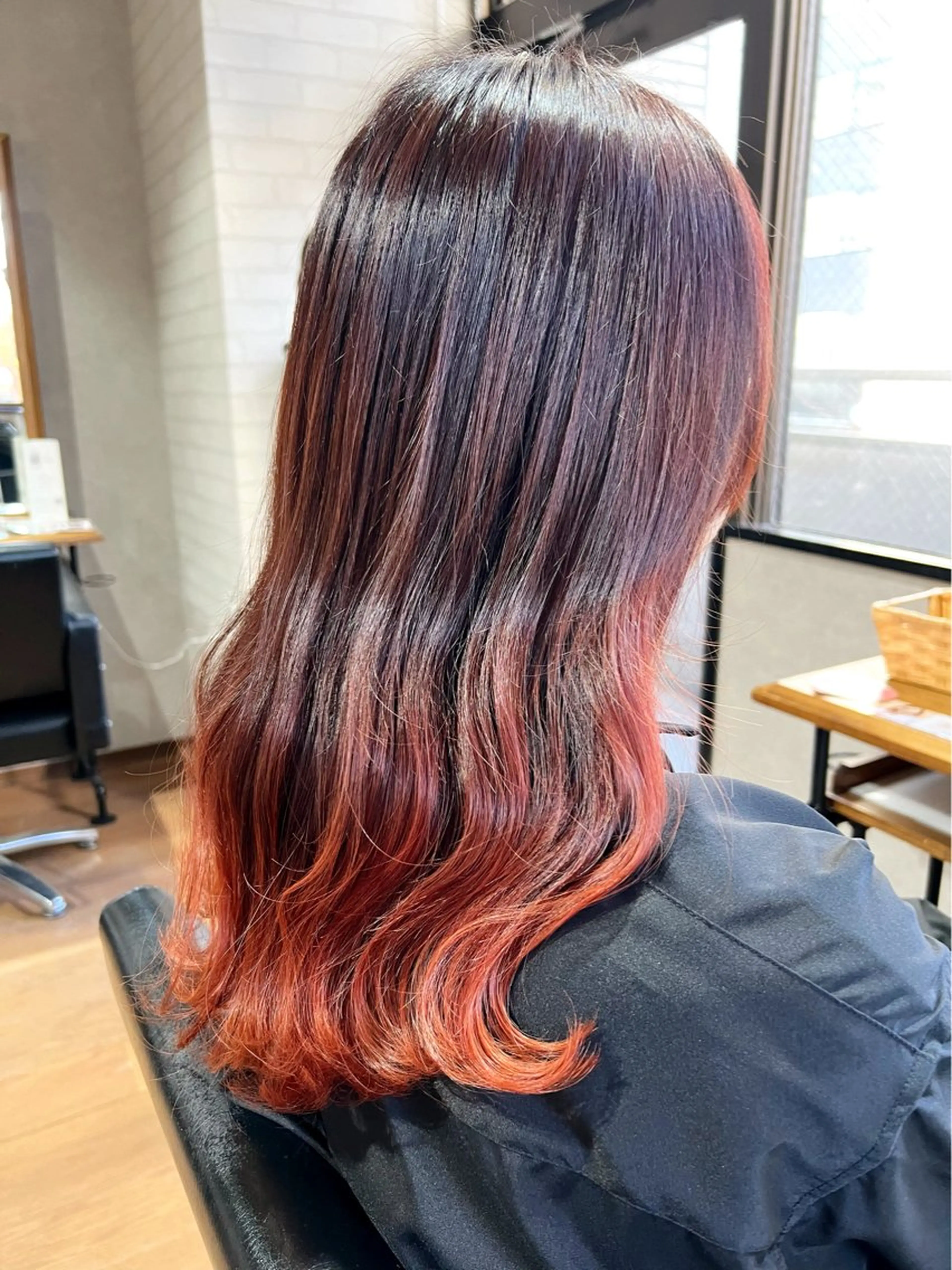 ⚡️カット＋グラデーションカラー+ディープレイヤートリートメント⚡️の写真