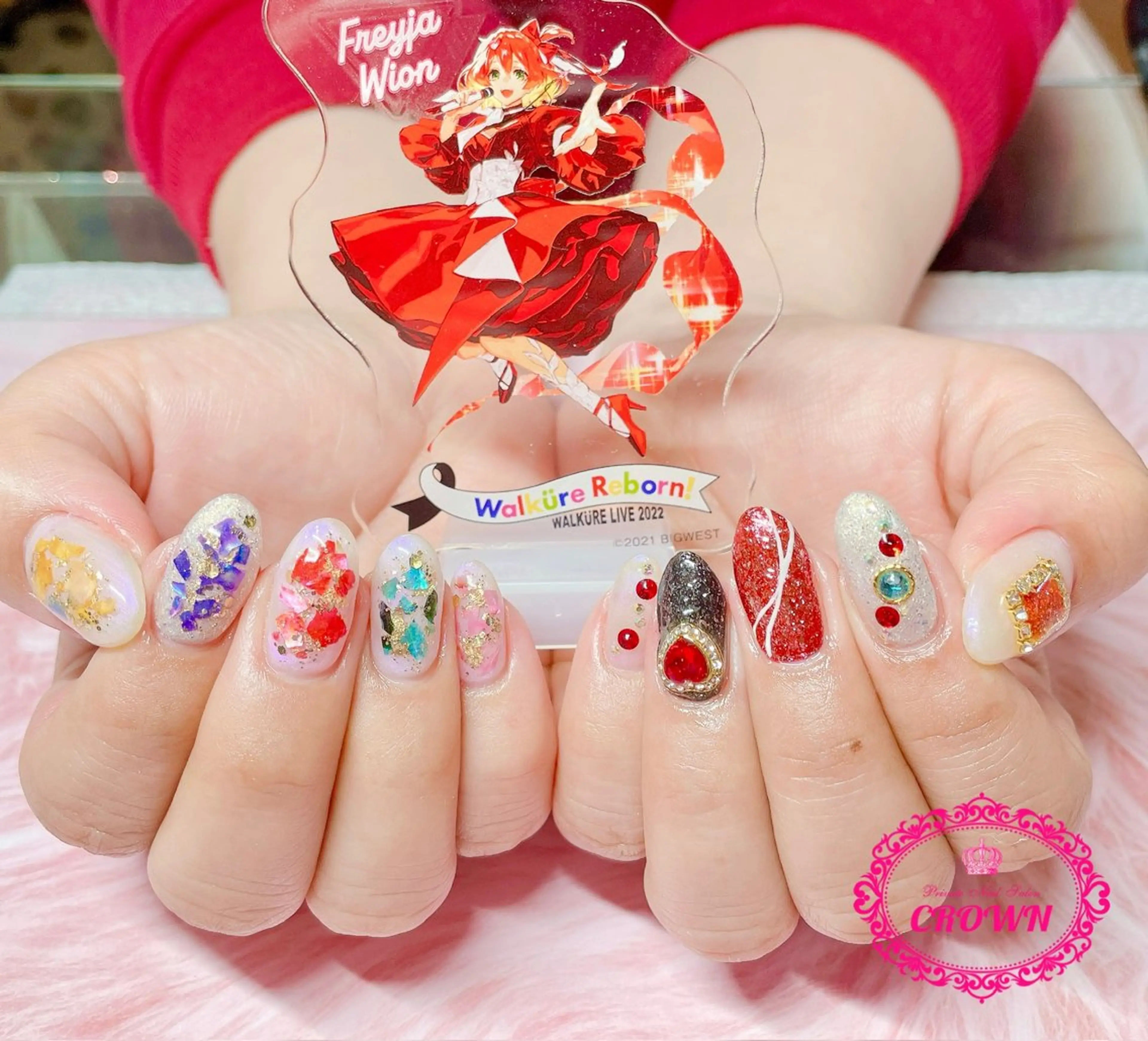 ネイル CROWN プライベートサロンのネイルデザイン