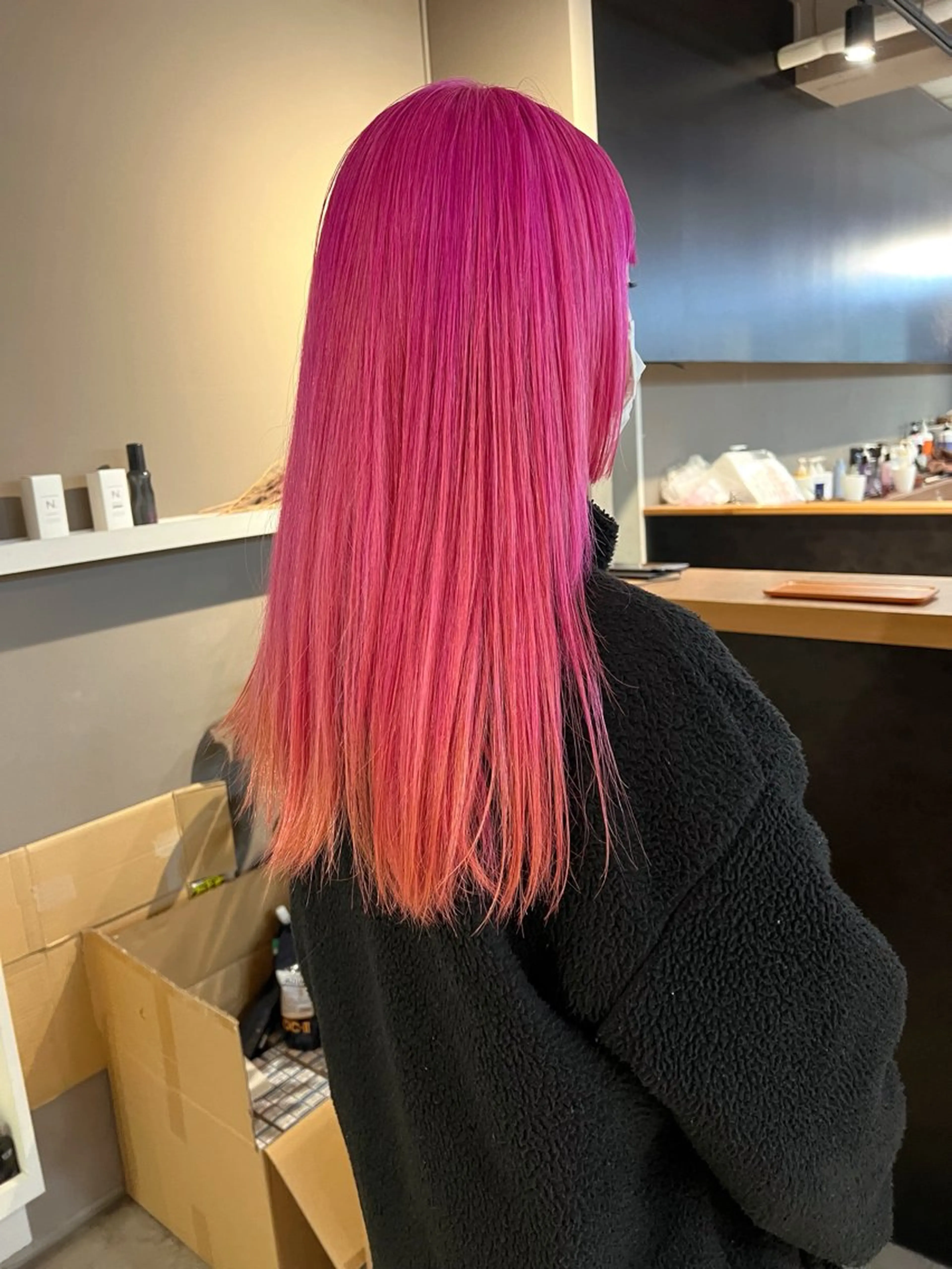 ロング カラー ピンクカラー 縮毛矯正 daiki 原宿のヘアスタイル