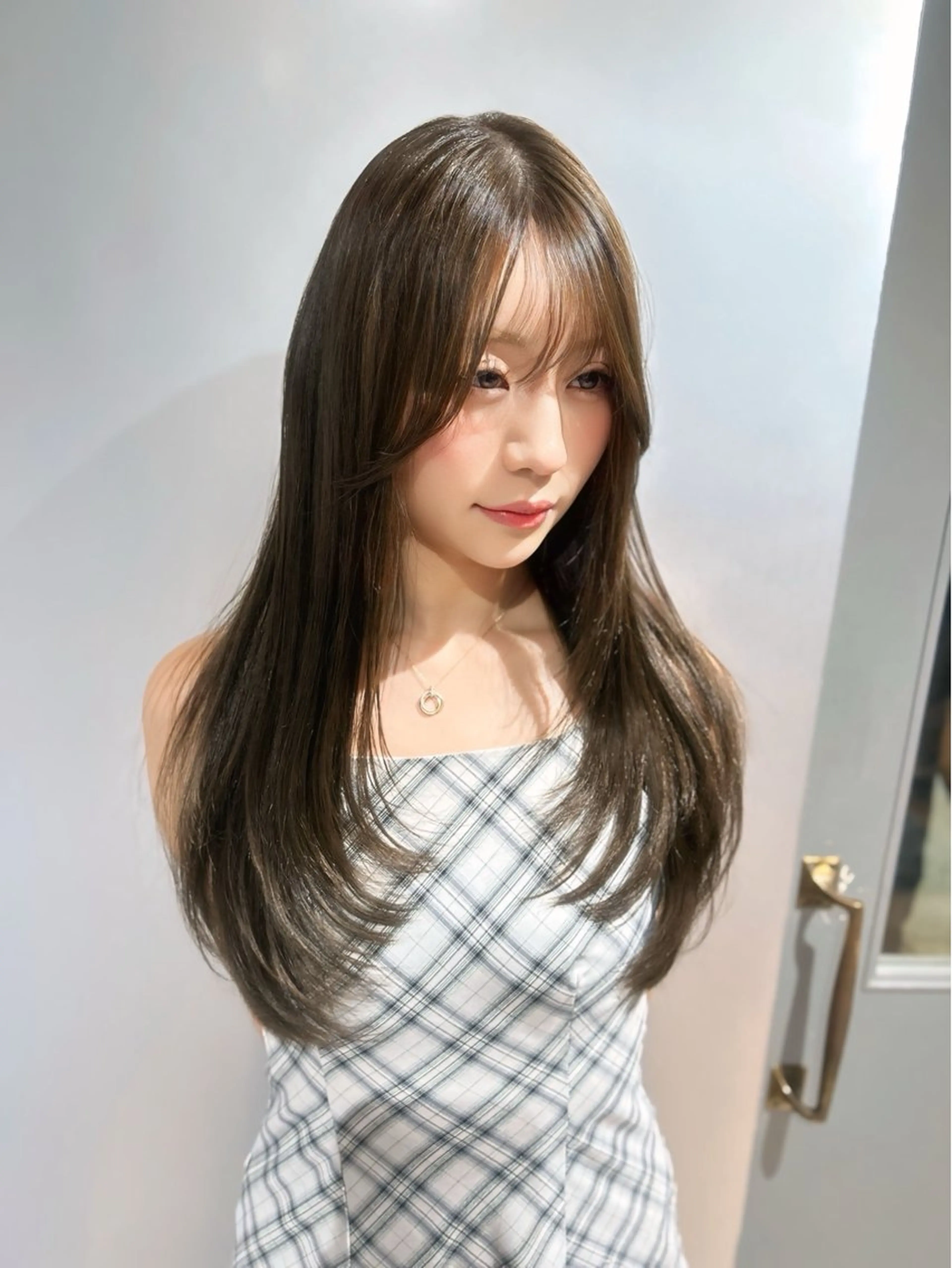 ロング カラー カット ヘアカラー トリートメント 店長✨️韓国ヘア✖️ 髪質改善カラー／純大のヘアスタイル