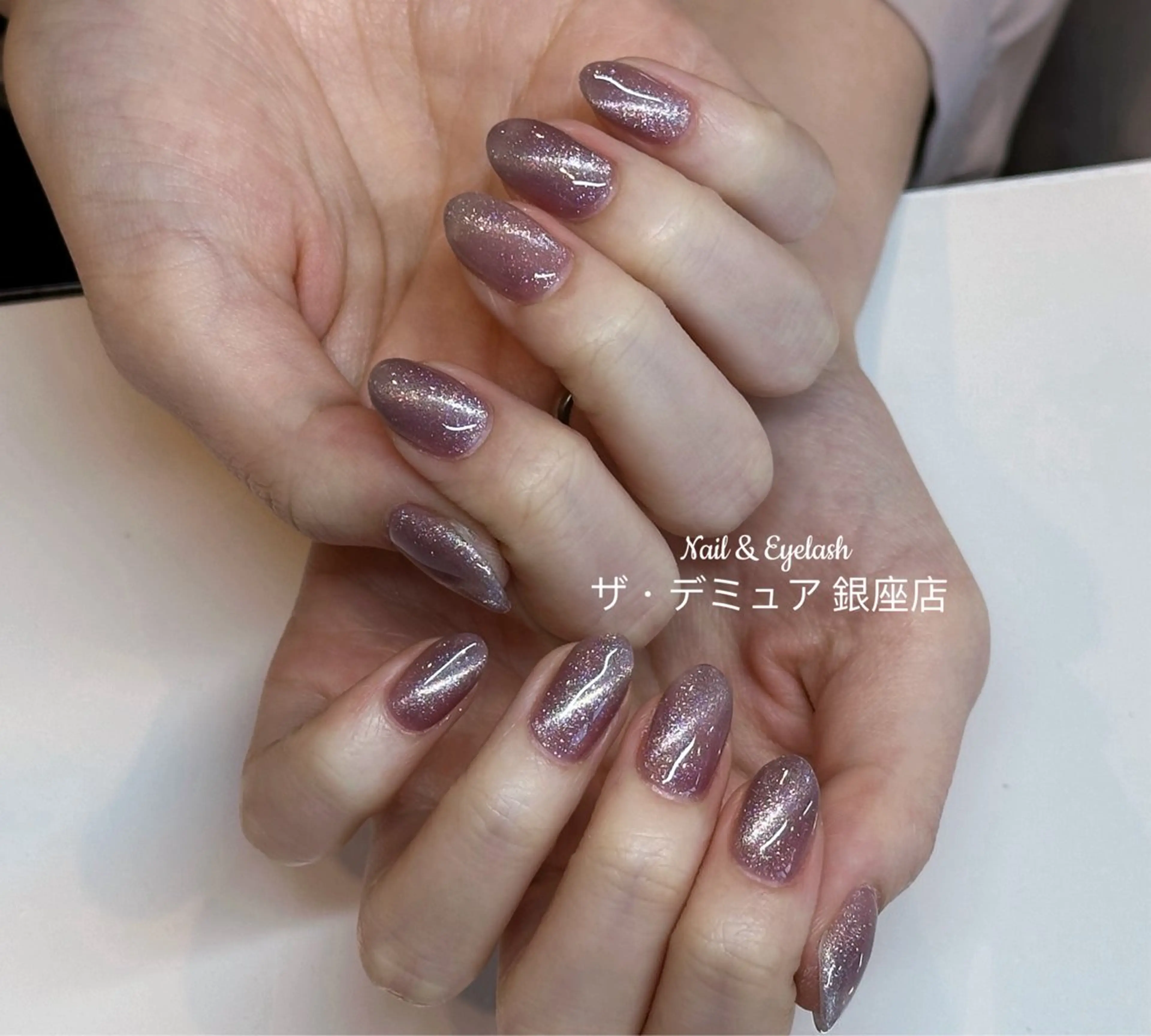 ネイル アートネイル フラッシュネイル 韓国ネイル 水色 マグネットネイル ハンドネイル ハンドケア NailDemure 【銀座店】のネイルデザイン