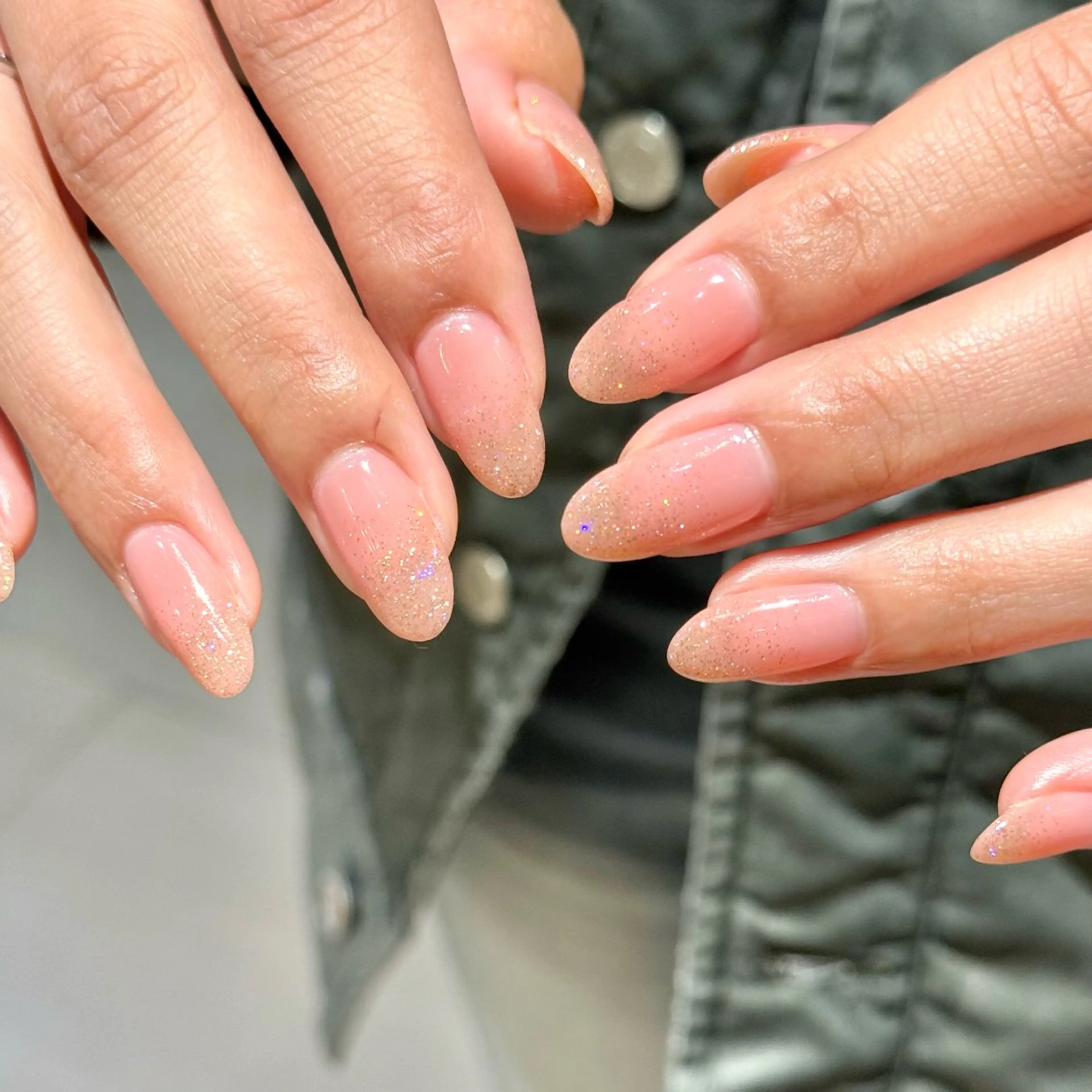 ネイル ワンカラーネイル ハンドネイル chika .のネイルデザイン