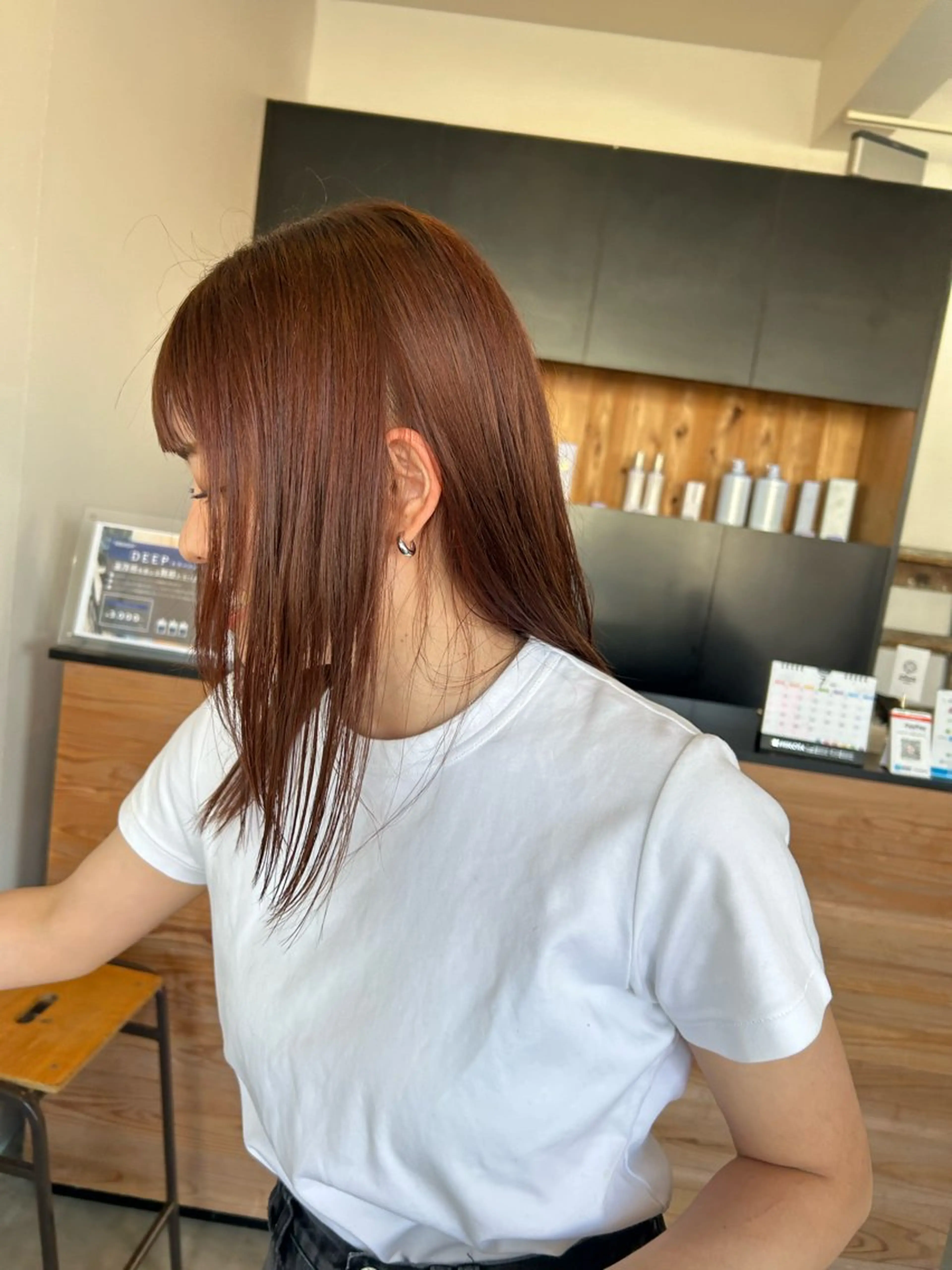 セミロング plus HAIR いずみのヘアスタイル
