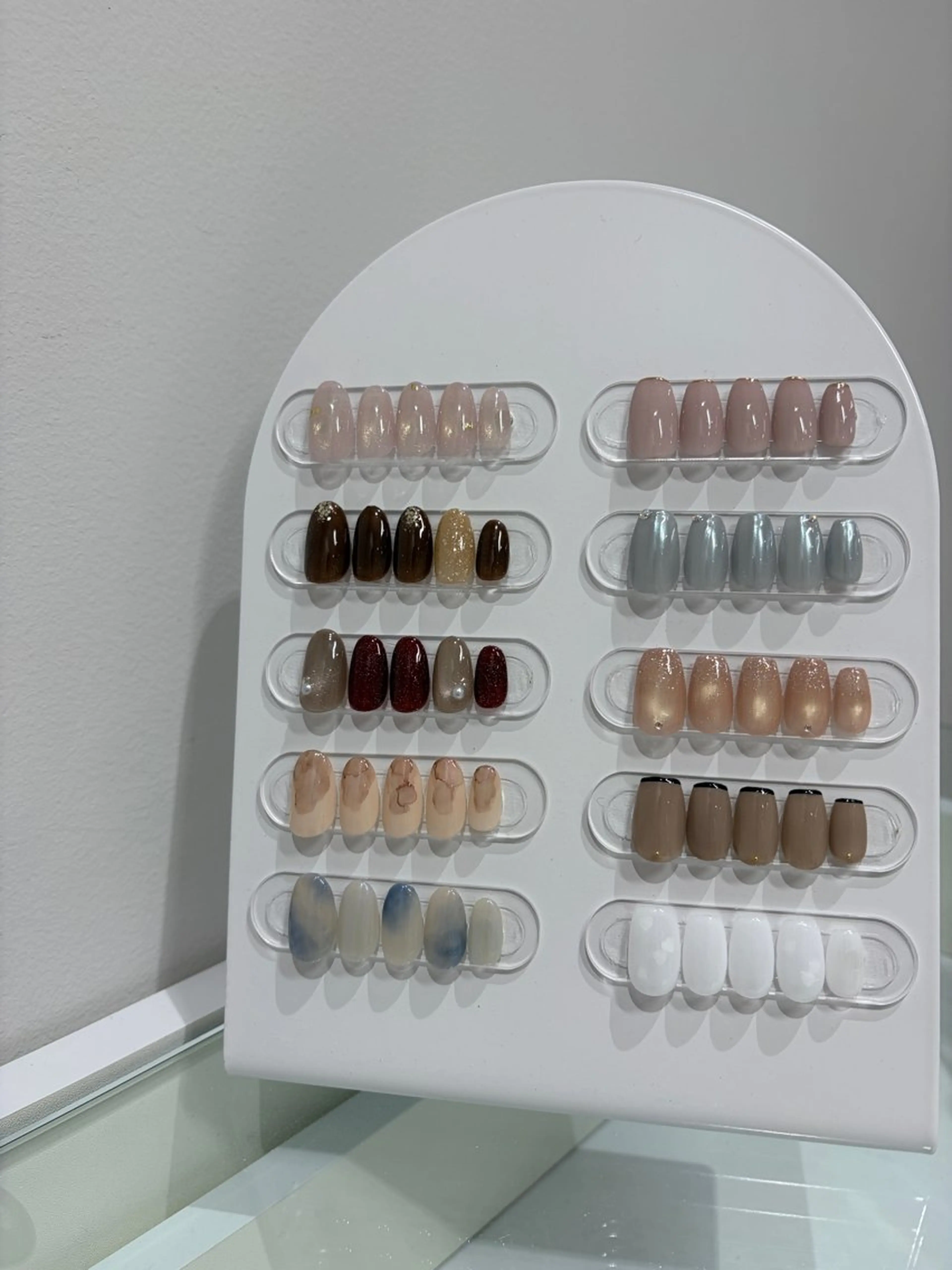 ネイル ハンドネイル nailsalon makoto所属・新宿ニュアンスネイル makotoのネイルデザイン