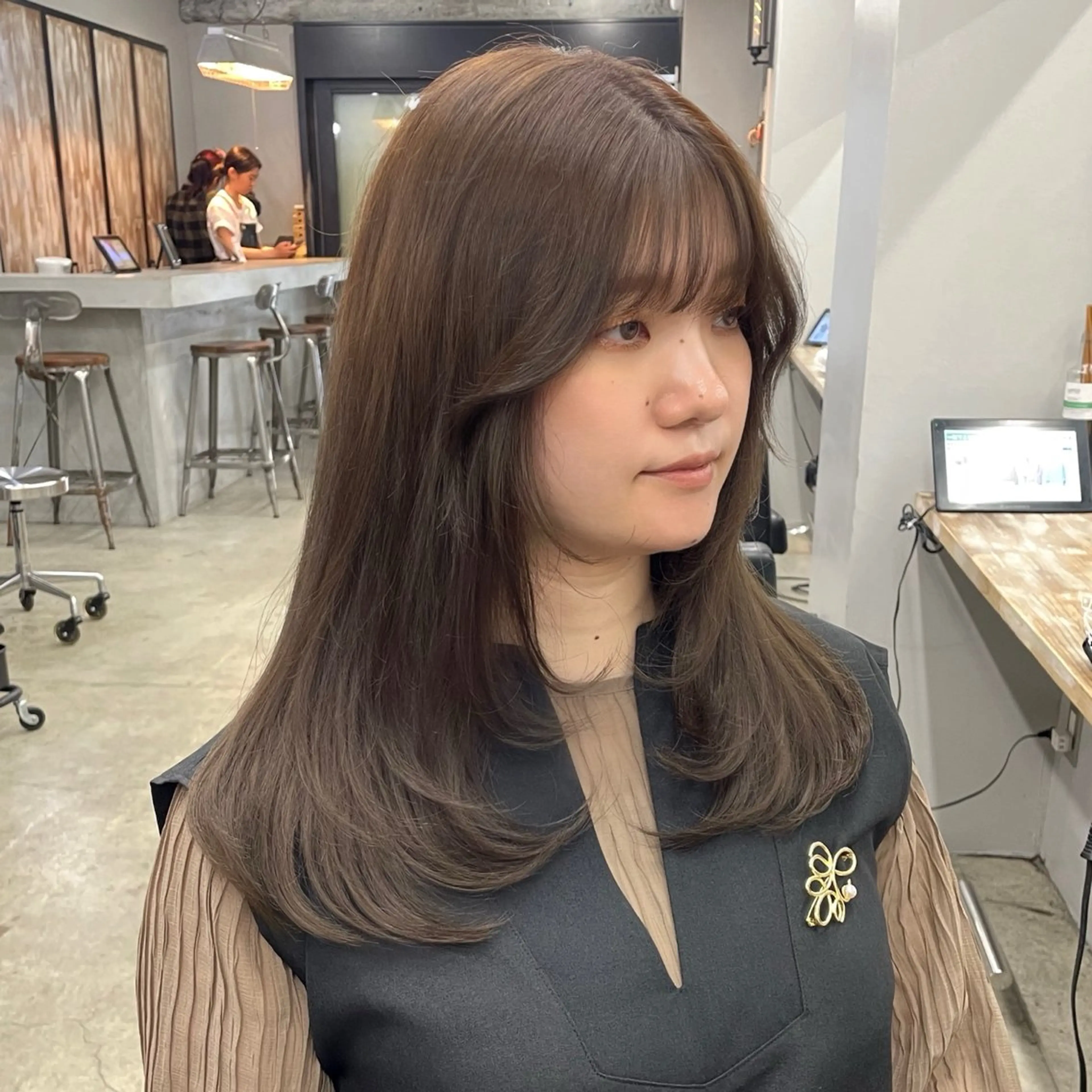 ロング カラー ヘアカラー 新宿/韓国ヘア/ 髪質改善ストレートのヘアスタイル