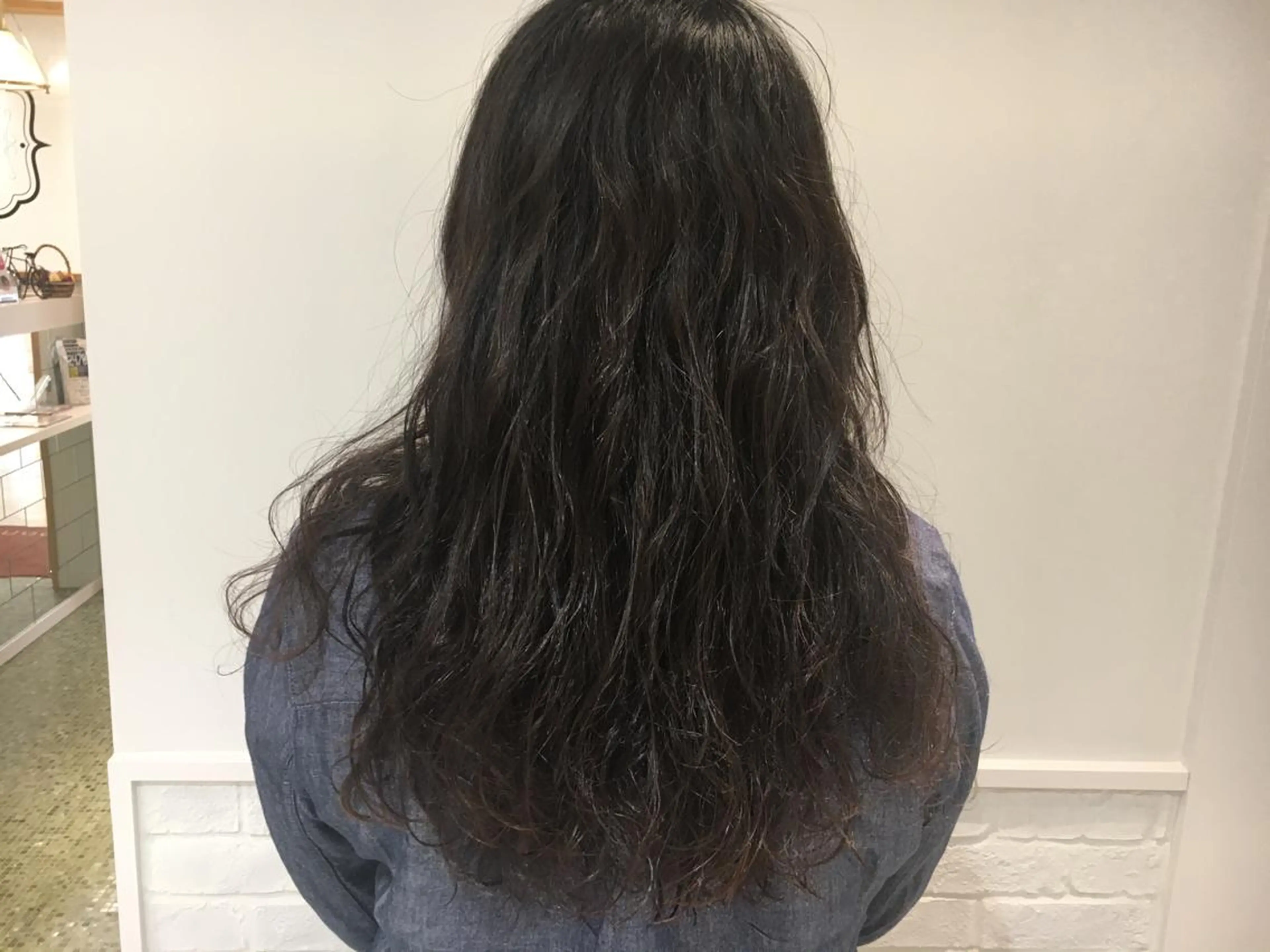 ロング パーマ 江原 彩華のヘアスタイル