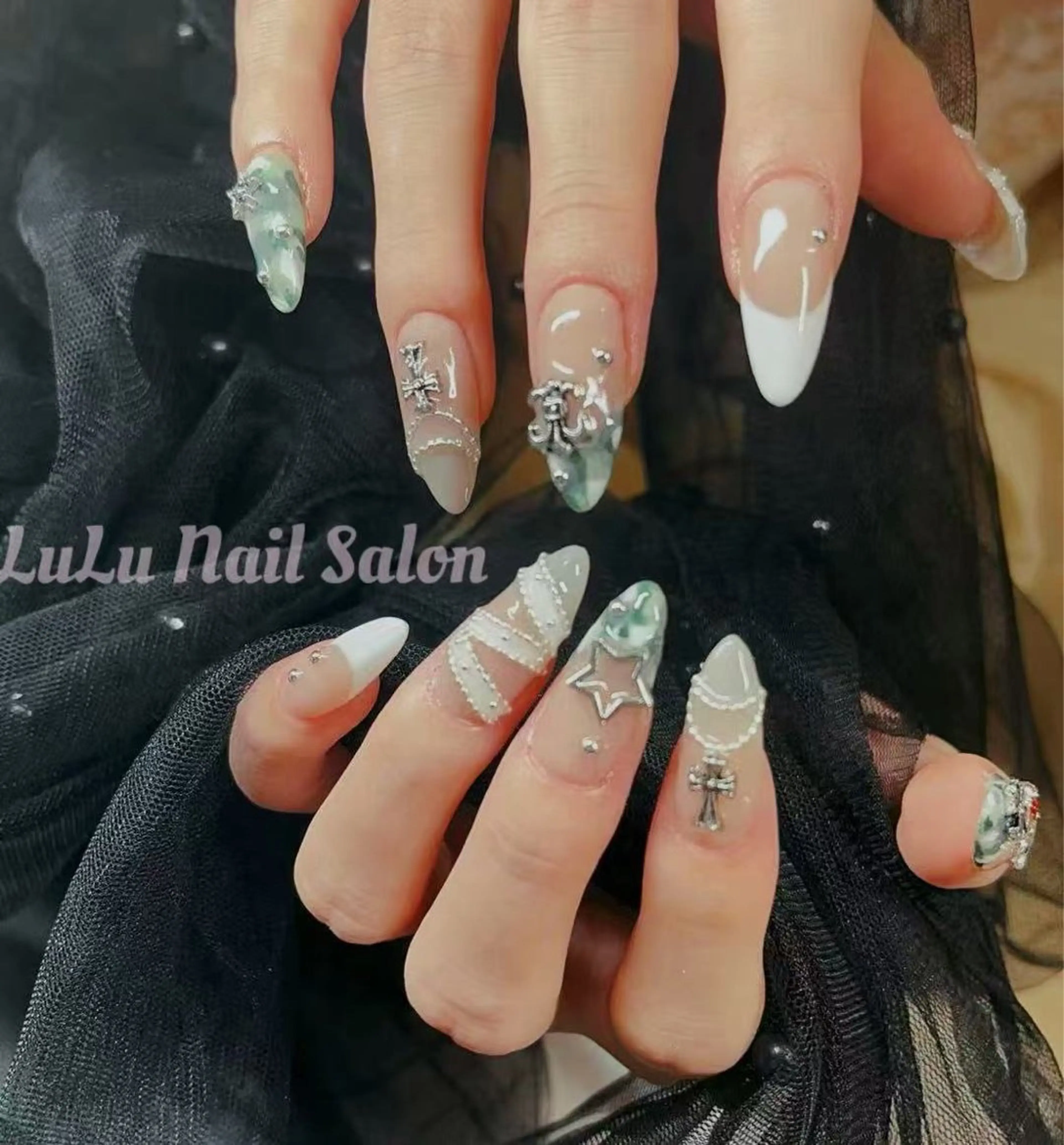 ネイル ハンドネイル LULU Nail salonみどりのネイルデザイン
