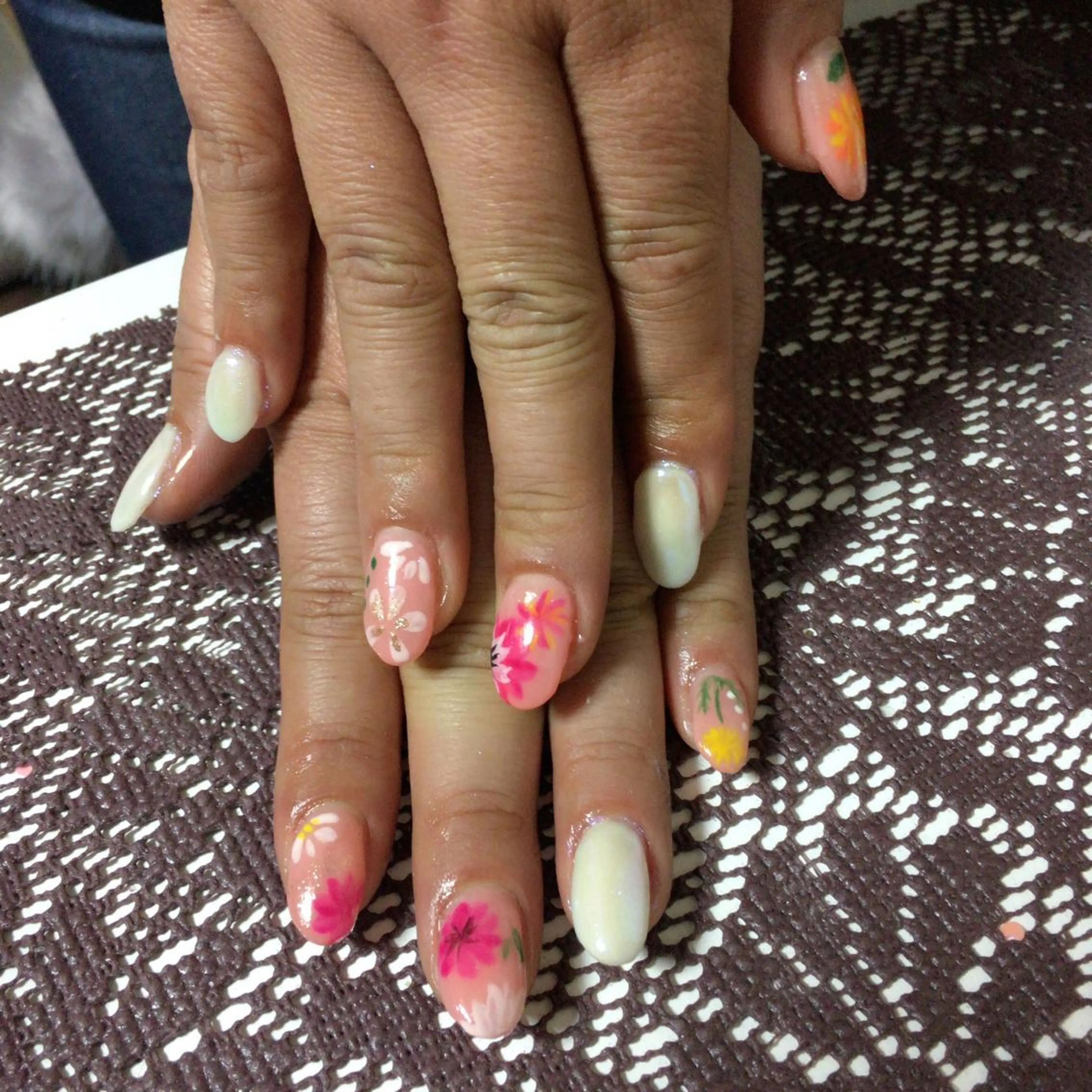 ネイル 藤 あやのネイルデザイン