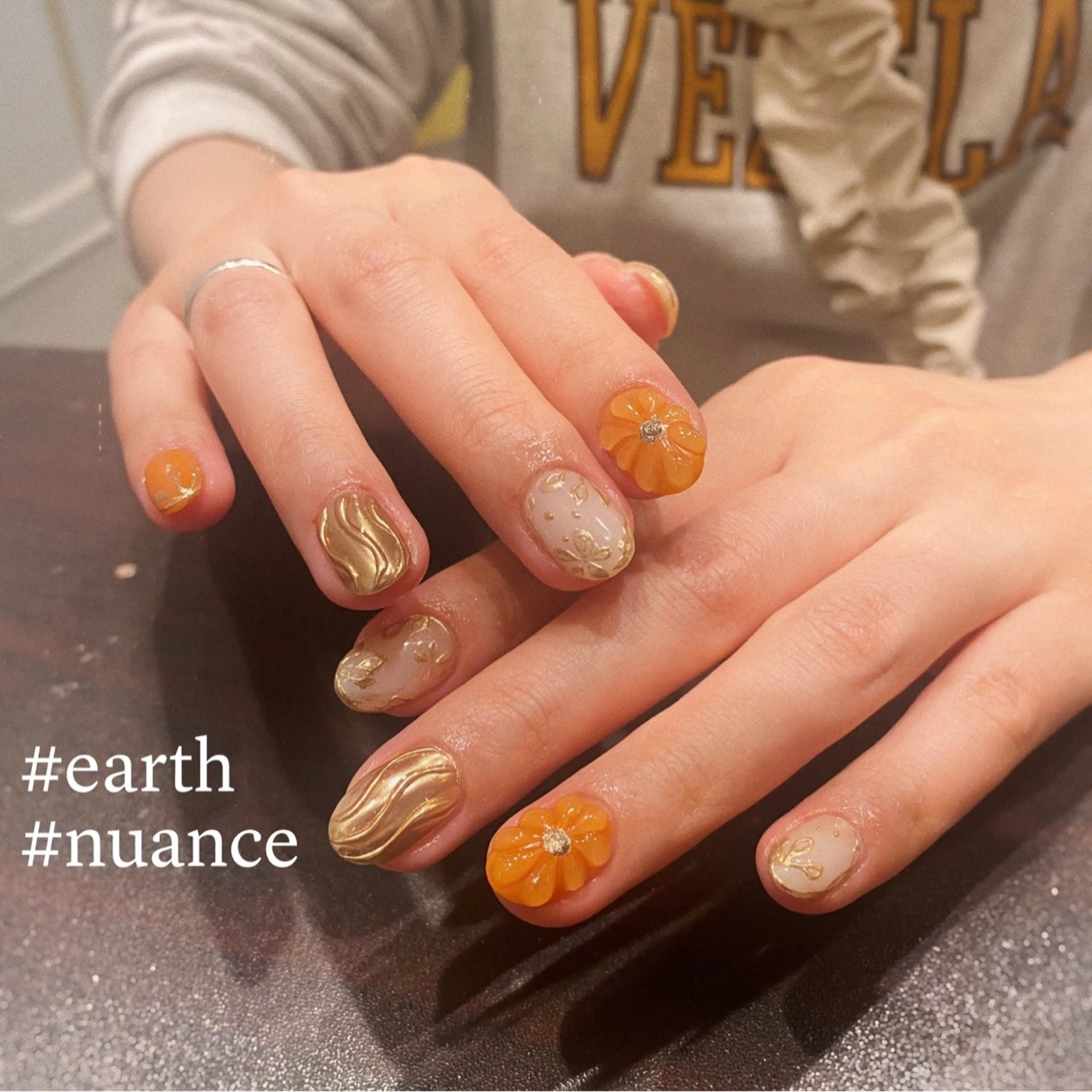ネイル EARTH coiffure beaute 東松山店所属・町田 杏花のネイルデザイン