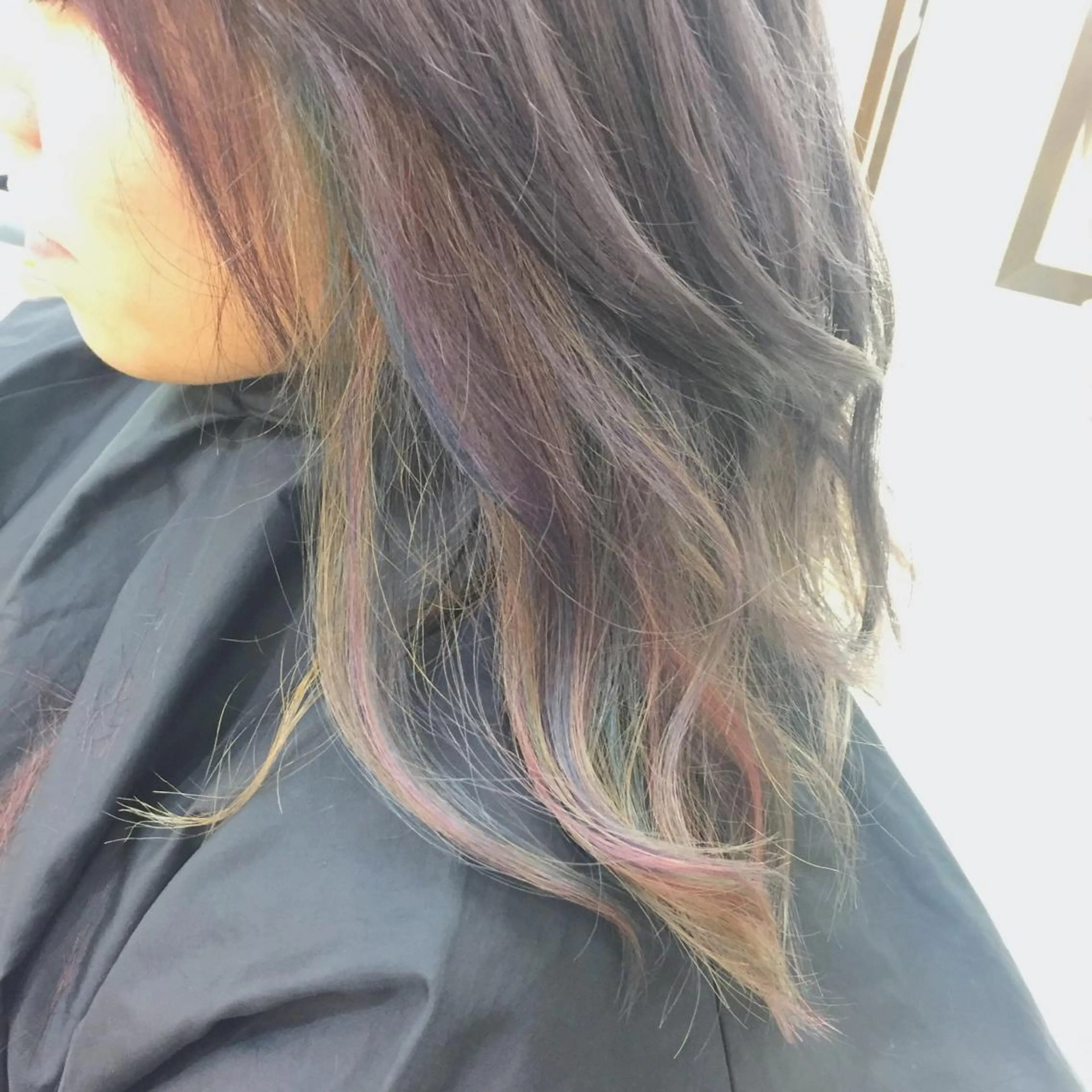 カラー ユニコーンカラー oggi +KENJE所属・大平 美沙のヘアスタイル