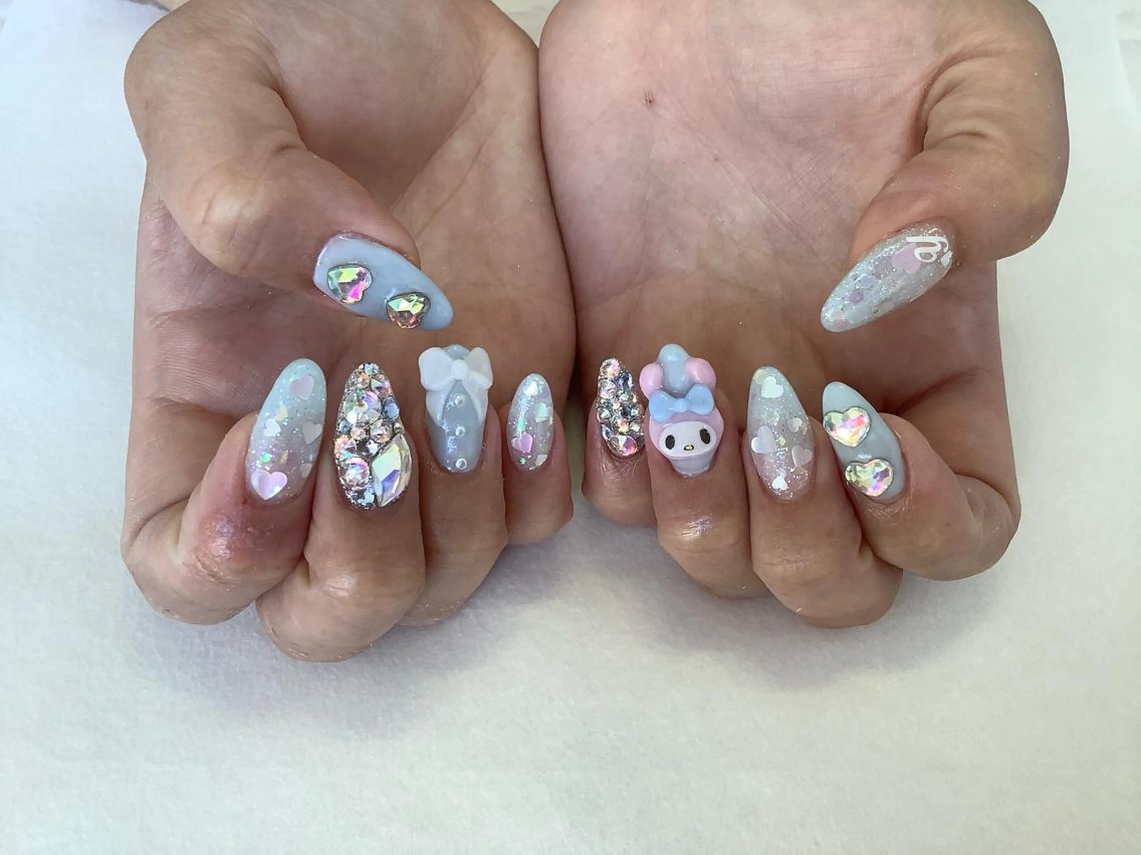 ネイル ハンドネイル 💎🐰 saki. m 🐰💎のネイルデザイン