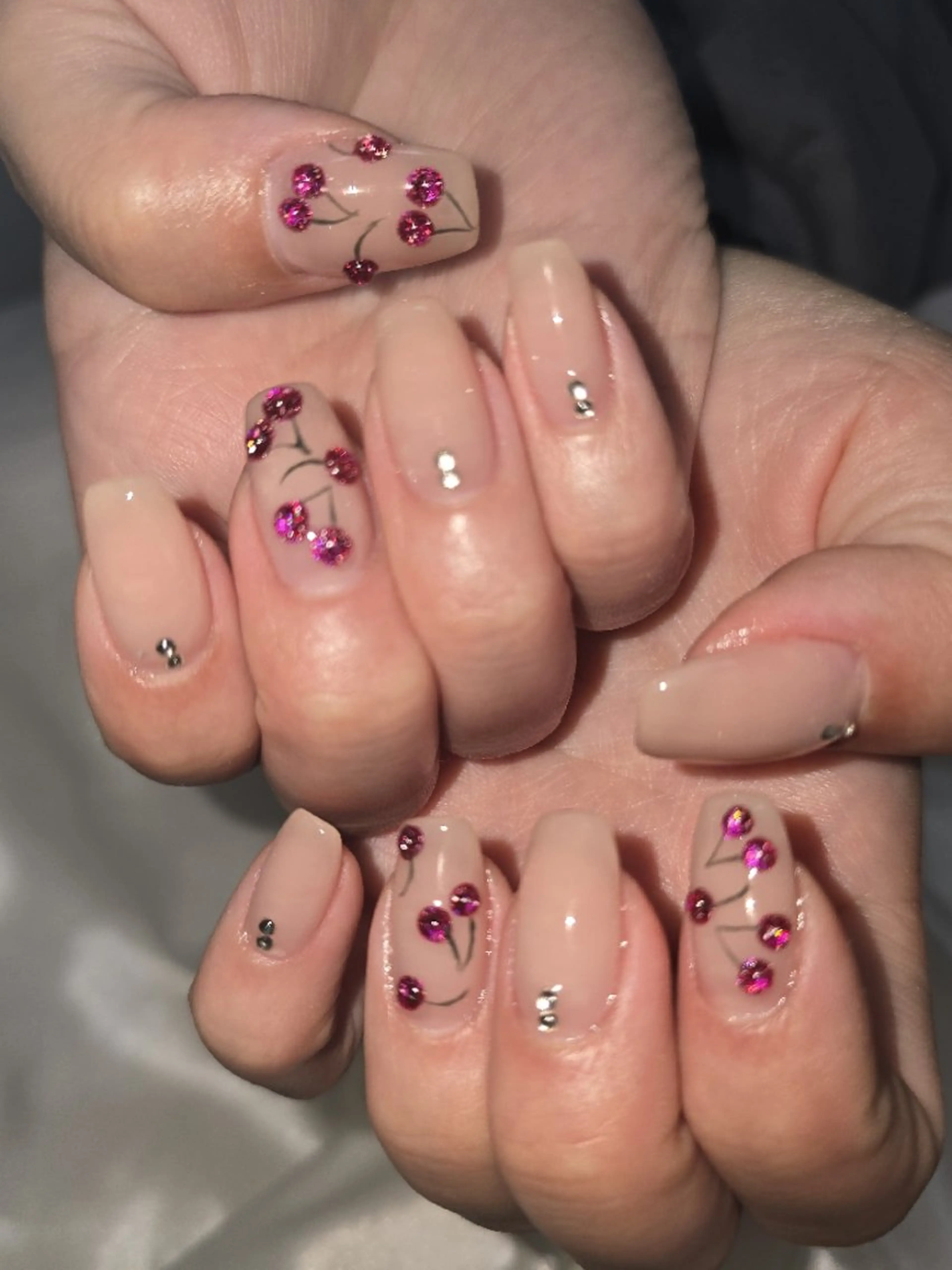 ネイル ビジュード ネイルのネイルデザイン