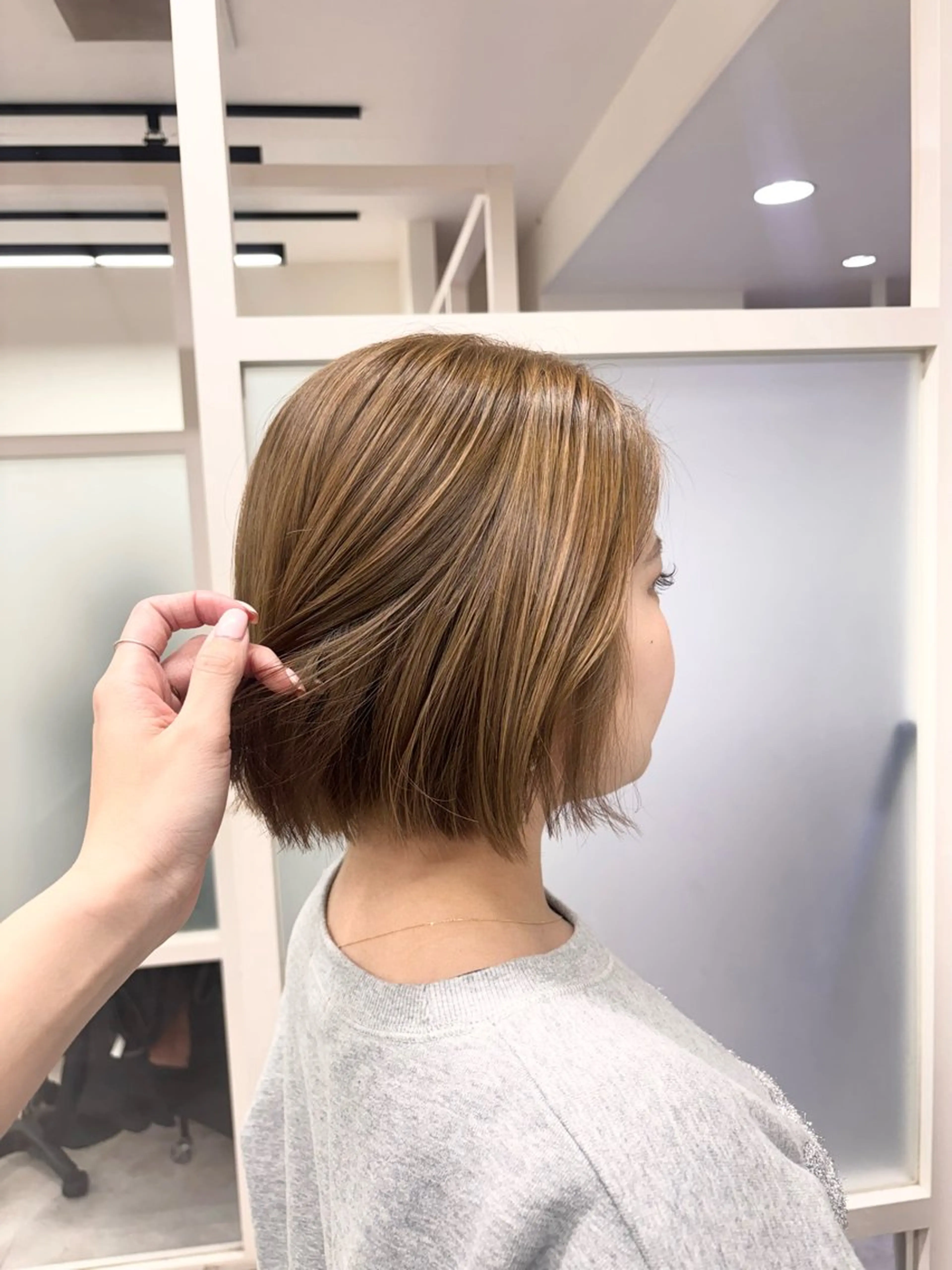 ミディアム カット トリートメント ヘアアレンジ🪽🎀 艶カラー/天王寺のヘアスタイル