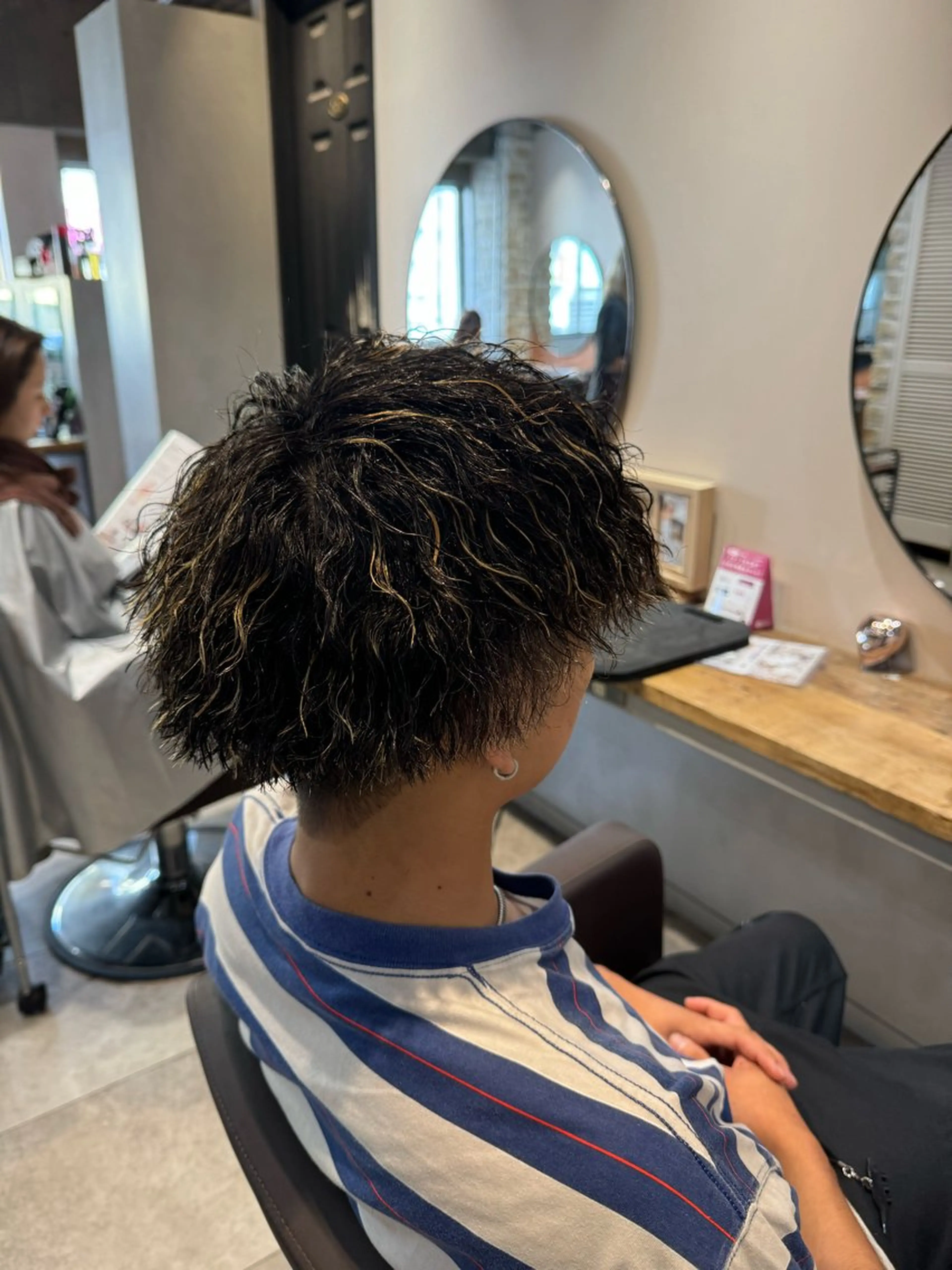 ショート メンズ メンズパーマ メンズ特化 TAKUYAのヘアスタイル