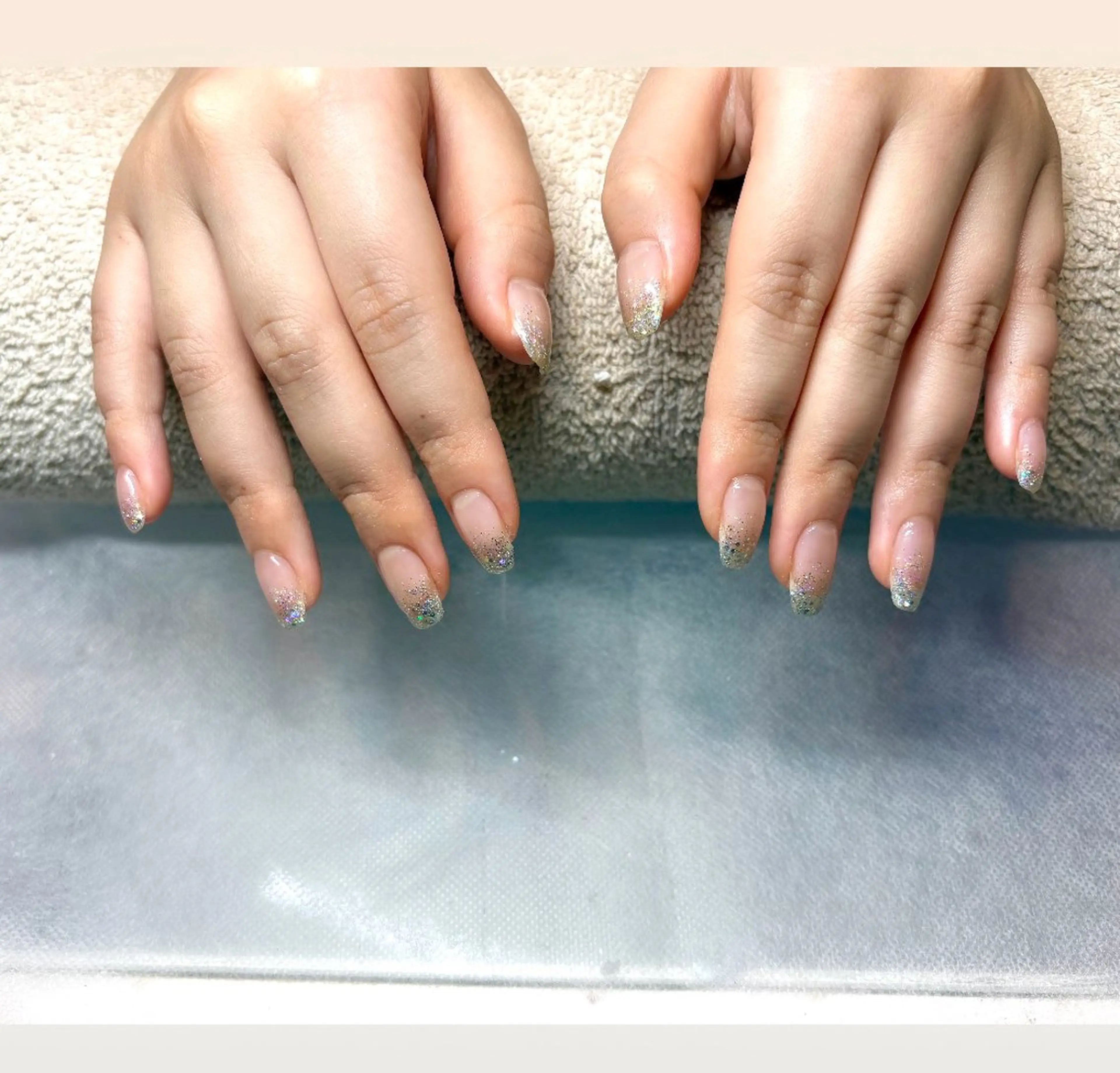 ネイル グラデーション ラメ(グリッター) ラメグラデーション ハンドネイル Nobody_ AikAのネイルデザイン