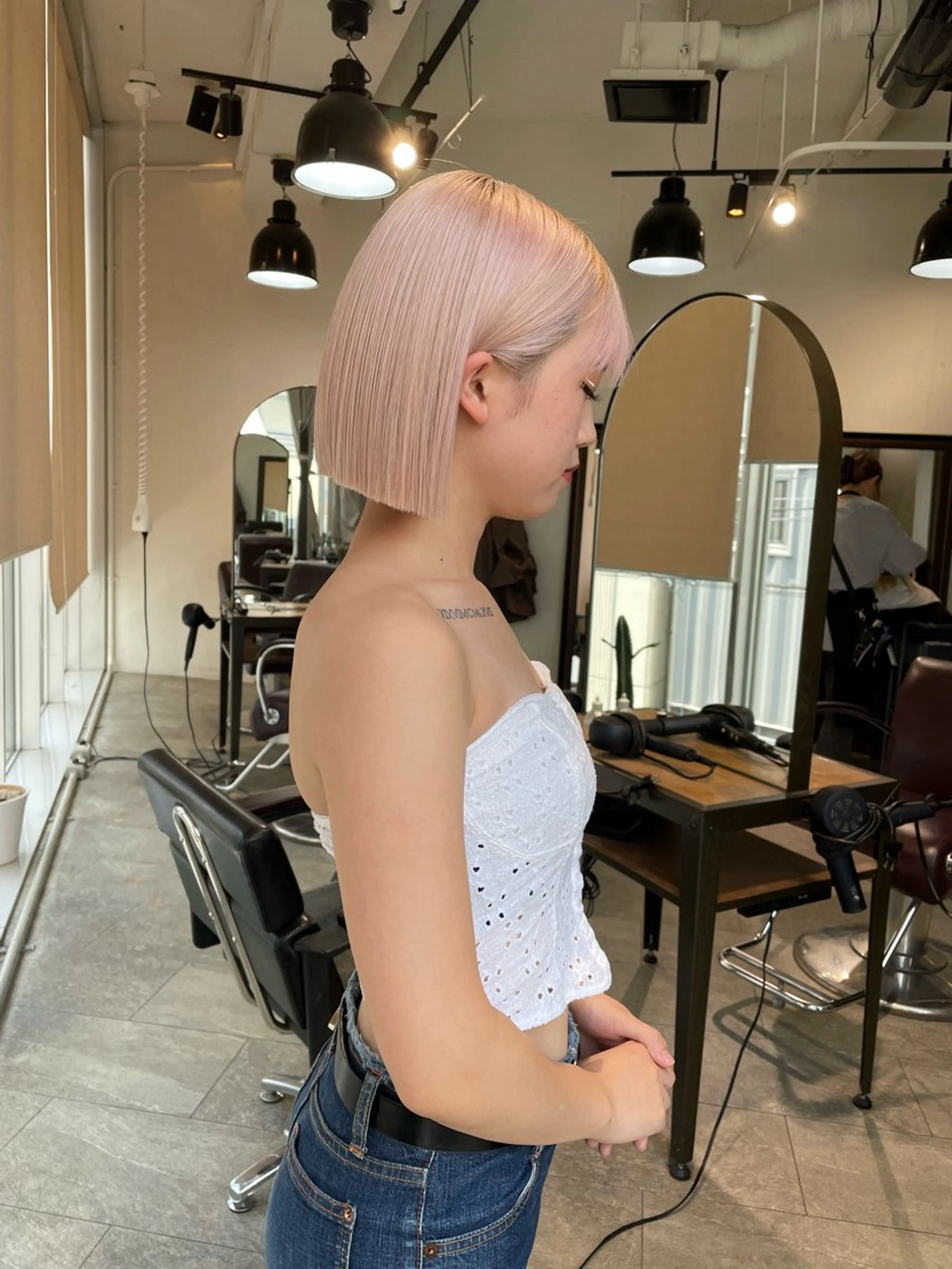 ショート カラー カット ヘアカラー トリートメント ヘアセット 💜ハイトーン💛 マジカルかいちゃんのヘアスタイル