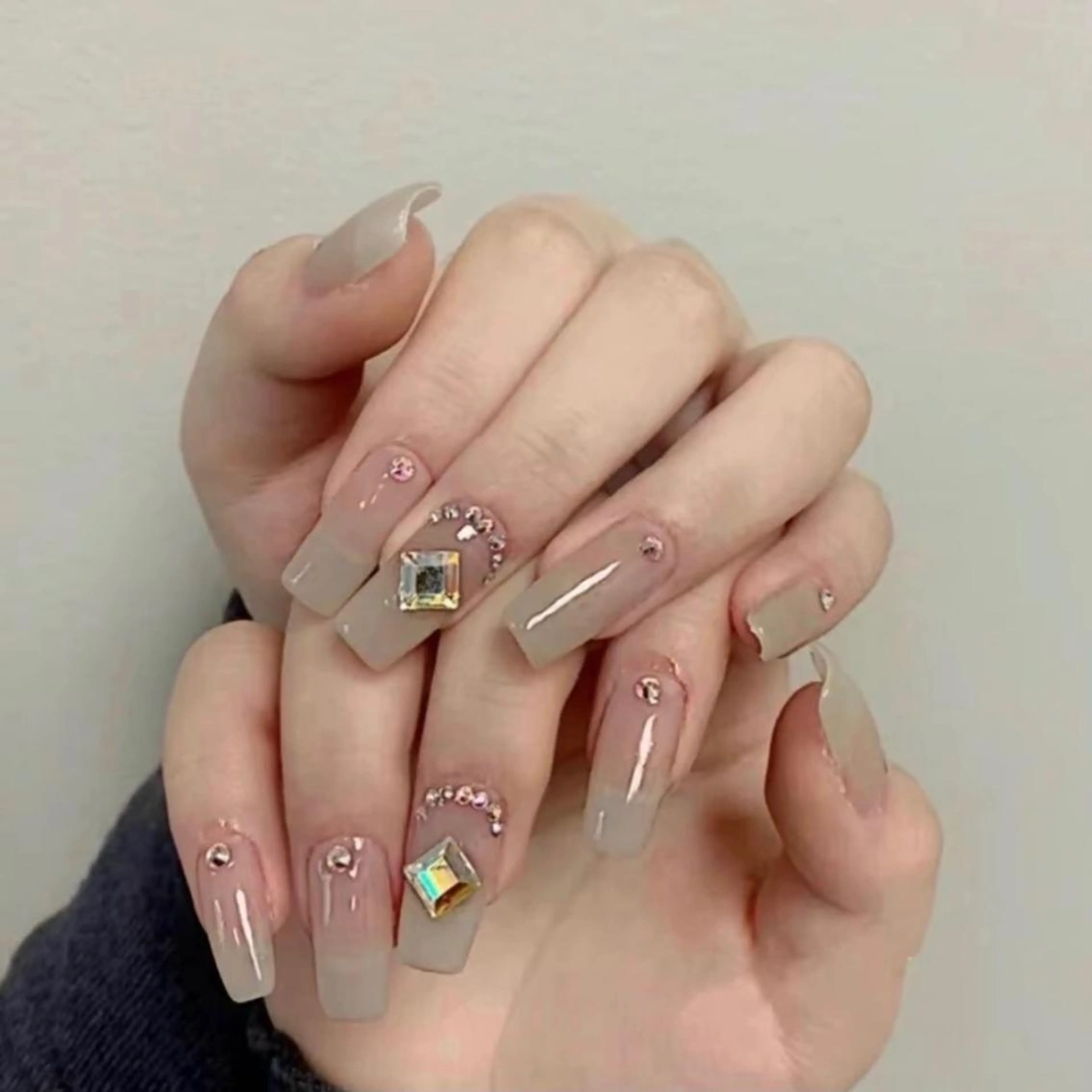 ネイル ハンドネイル ハンドケア ♡Ellie ♡のネイルデザイン