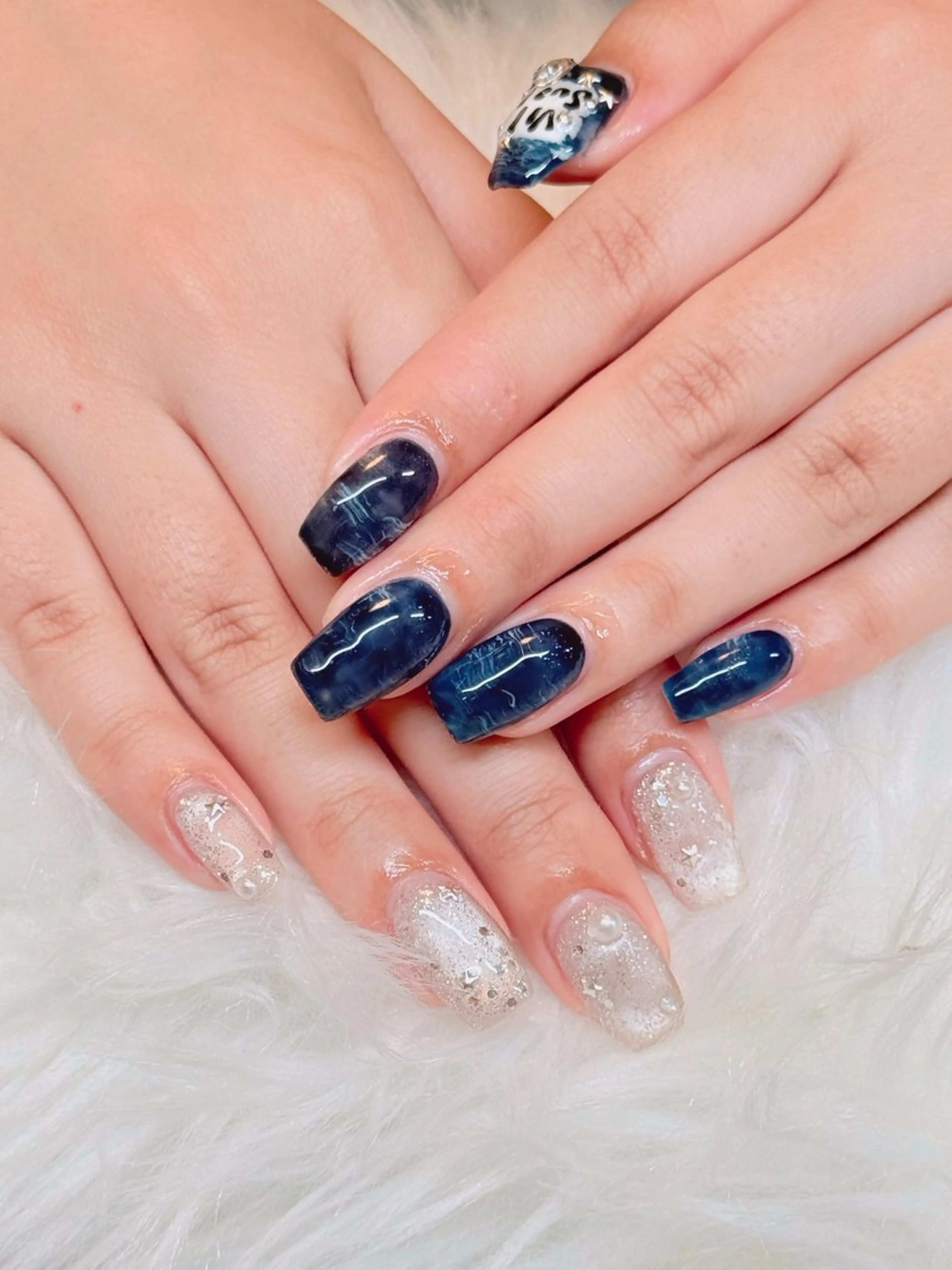 ネイル 長さ出し 持ち込み MIRA NAILROOM SALON所属・MIRA NAILROOMのネイルデザイン