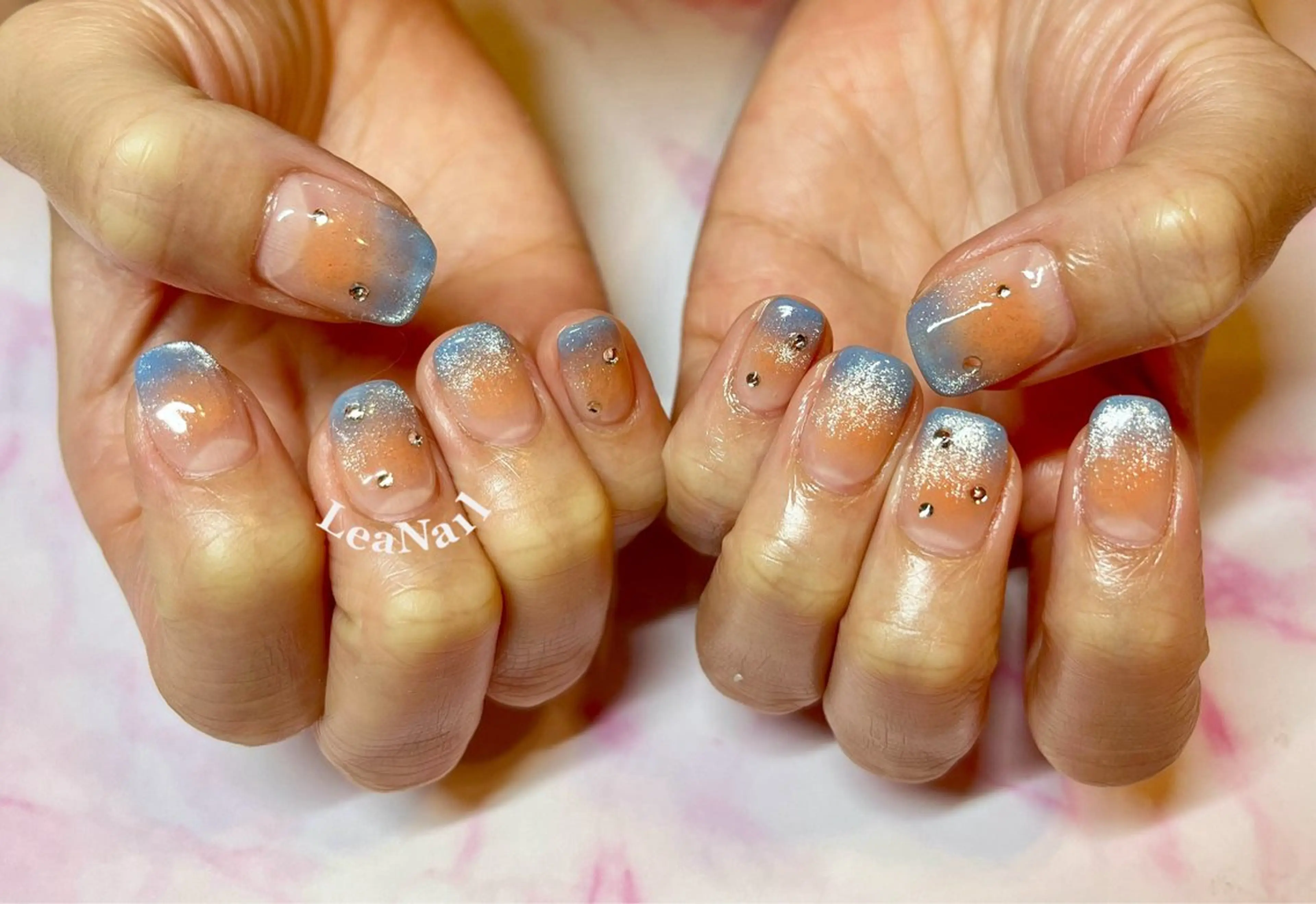 ネイル チークネイル マグネットネイル ハンドネイル Lea Nailのネイルデザイン