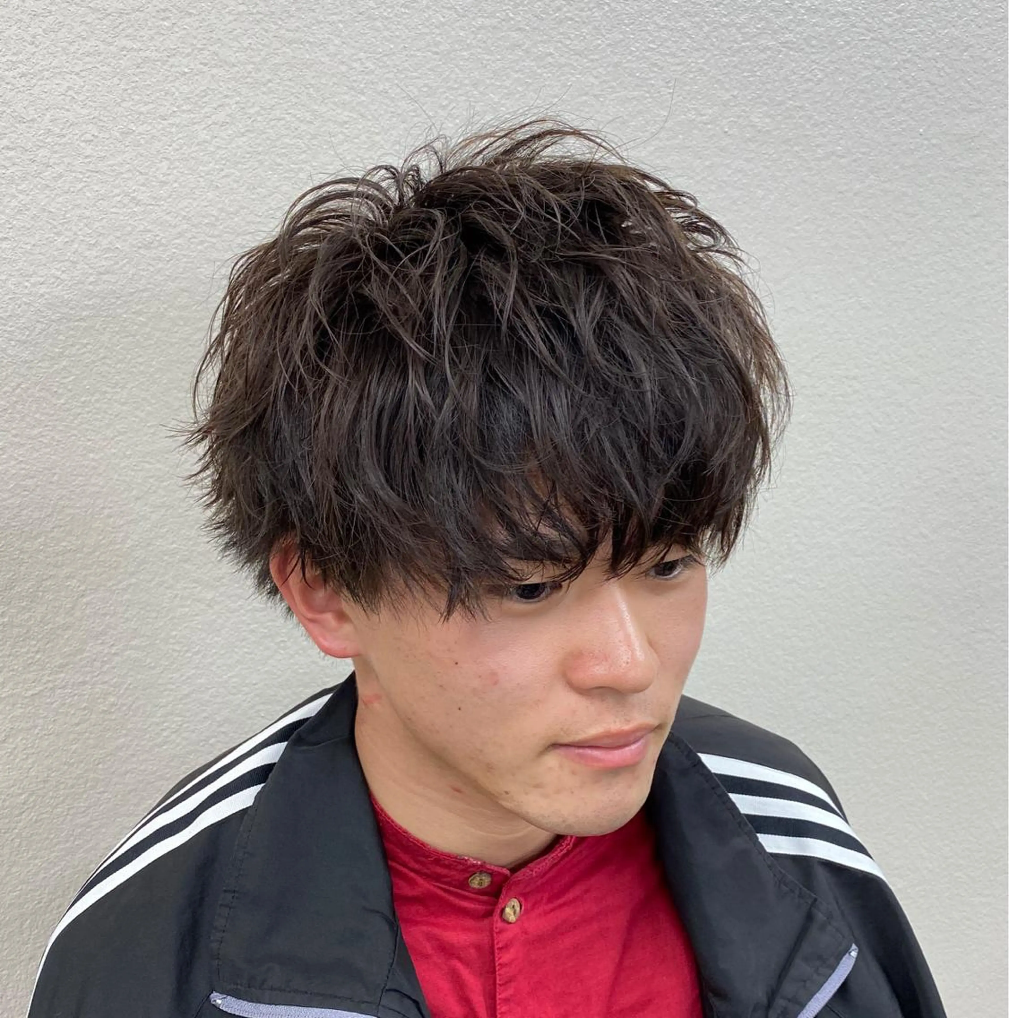 メンズ カット ヘアカラー トリートメント ヘアセット Loy所属・メンズヘア特化 パーマ 縮毛矯正🔷のヘアスタイル