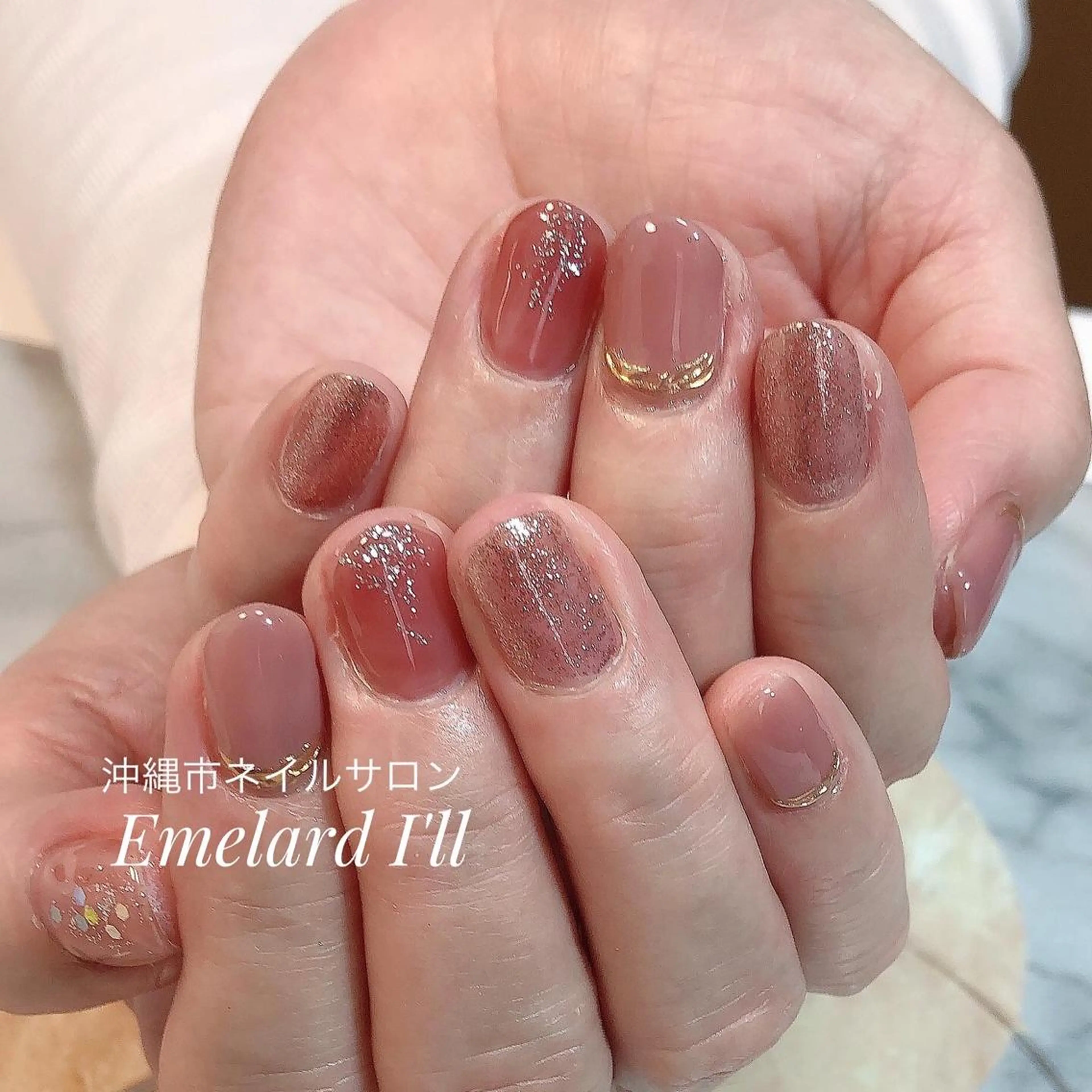 ネイル 沖縄市ネイルサロン エメラルドアイルのネイルデザイン