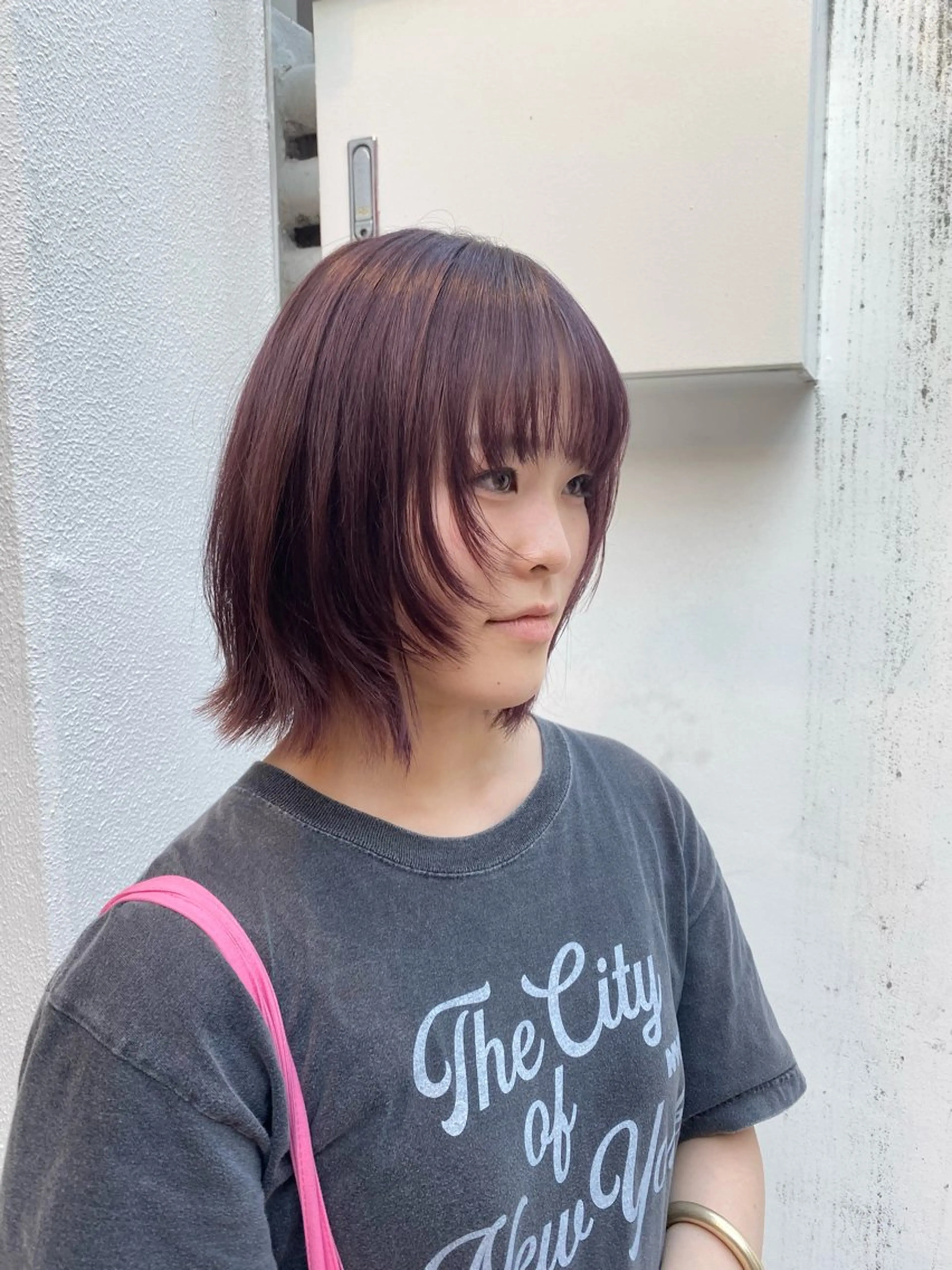 カラー ボブ カット ヘアカラー トリートメント レイヤー/ハイトーン ヒガシサヨのヘアスタイル