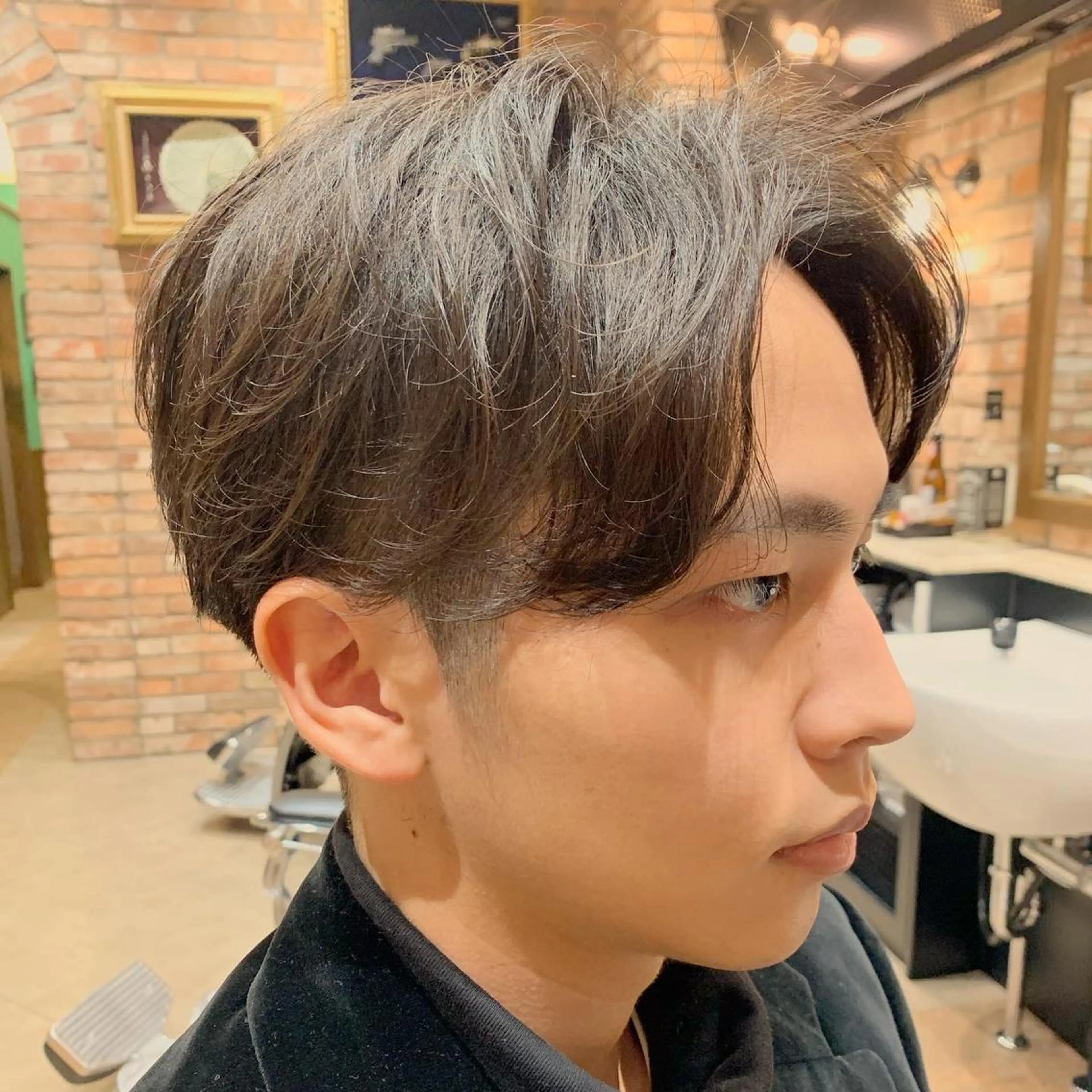 ミディアム 杉本 和大のヘアスタイル