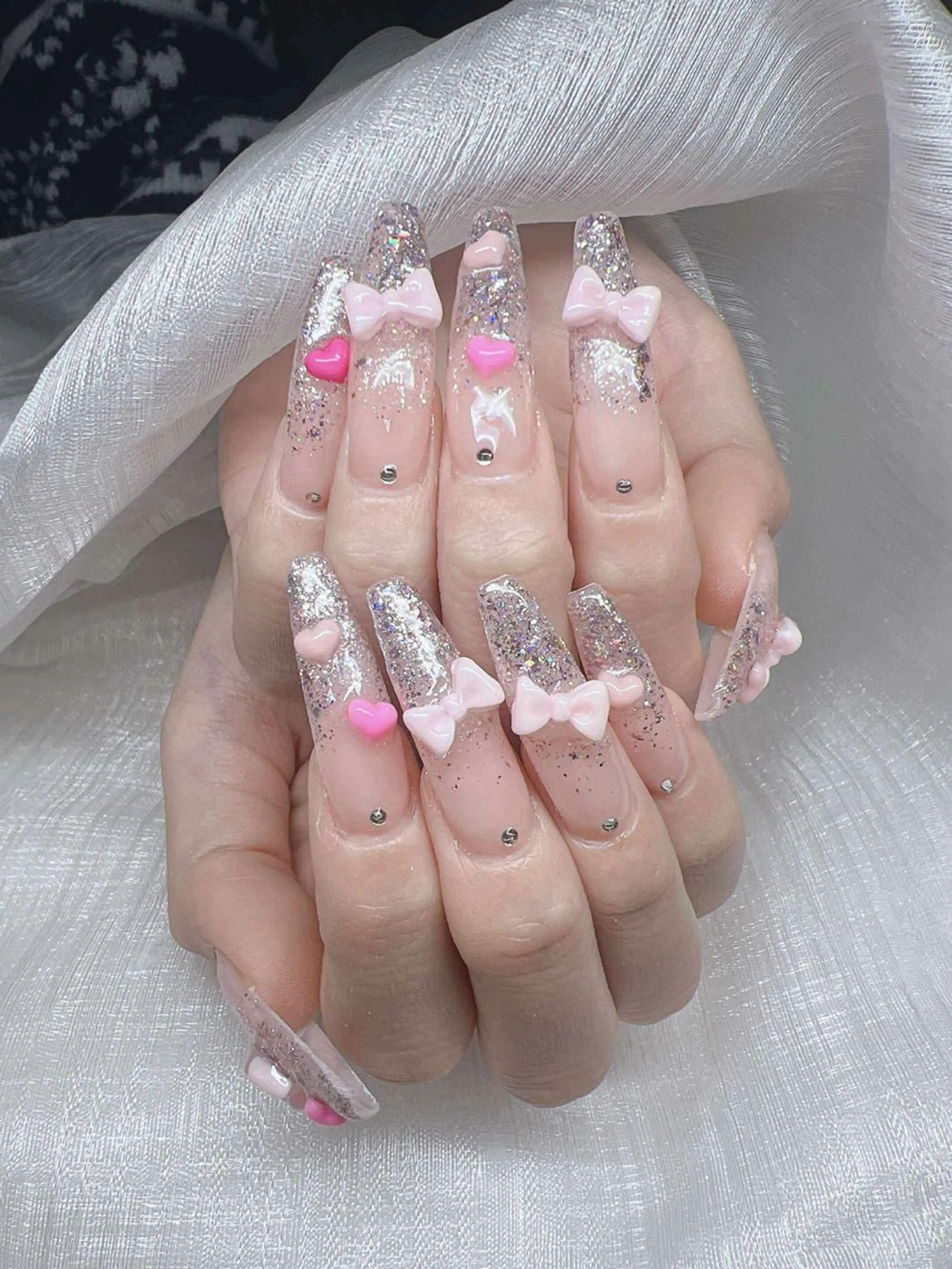 ネイル 長さ出し グラデーション 卒業式 キラキラネイル マグネットネイル ハンドネイル Lee Nailsのネイルデザイン