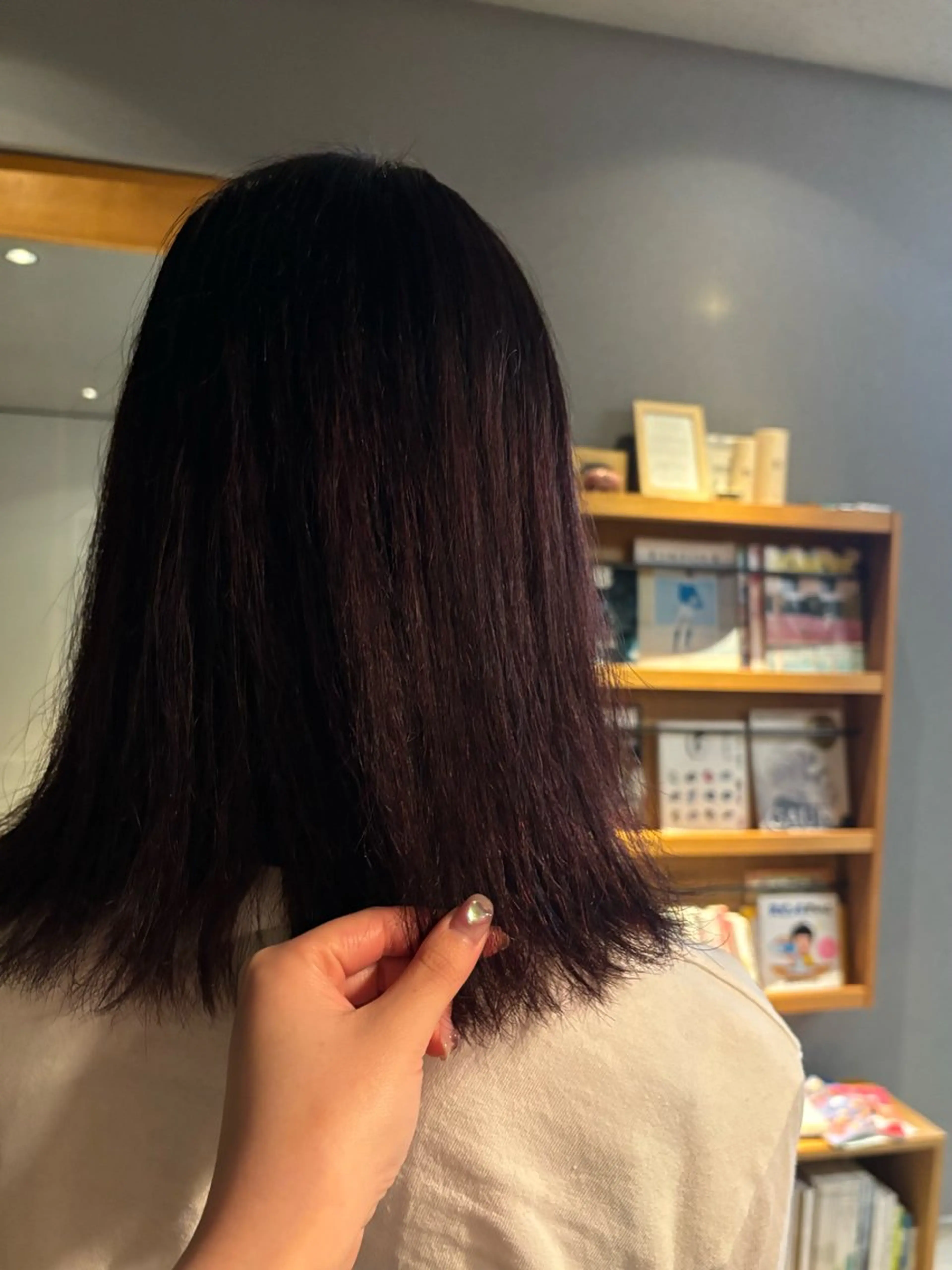 カラー ボルドーカラー duft. Natsuneのヘアスタイル