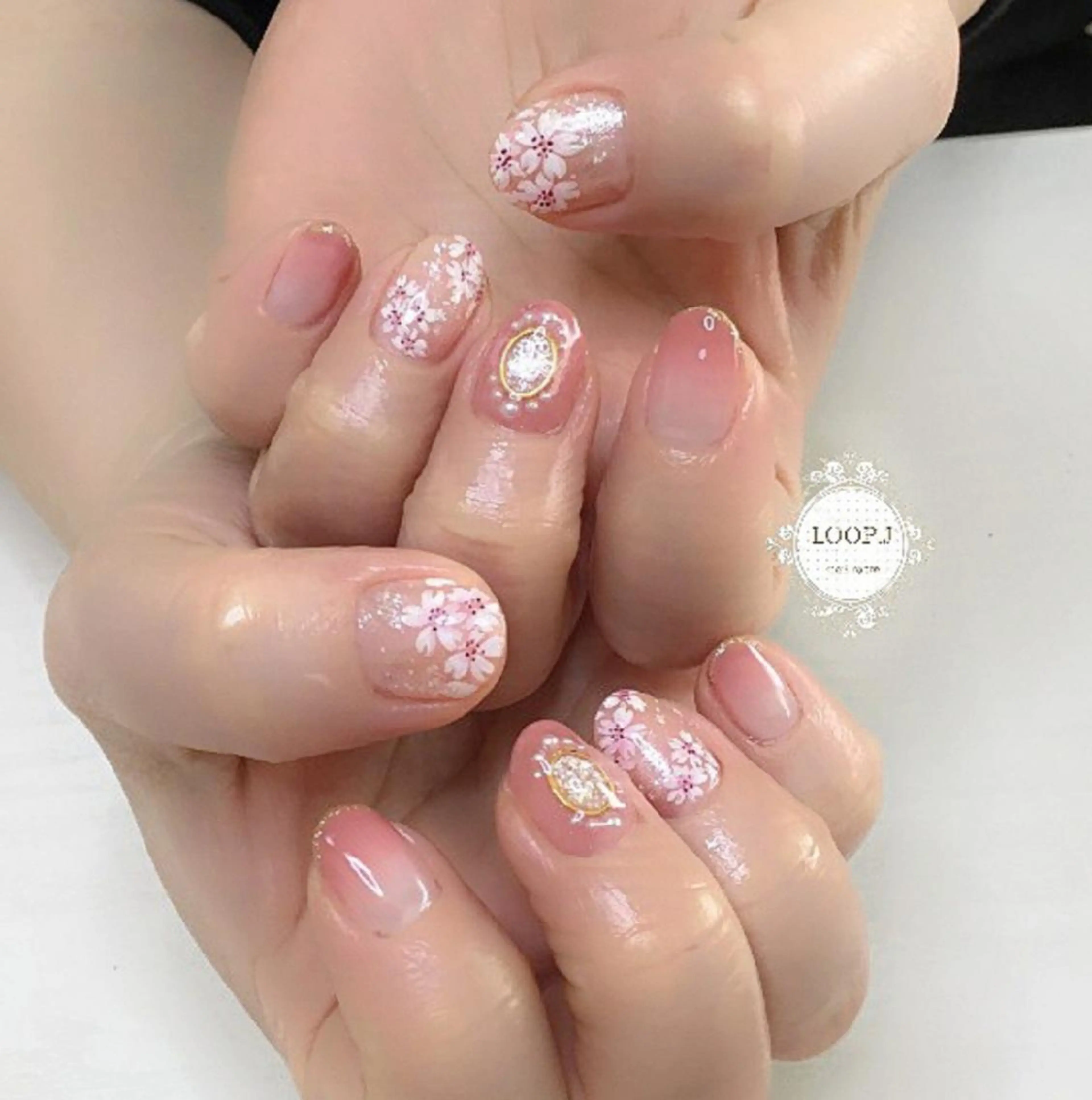 ネイル ハンドネイル おおくぼ めぐみのネイルデザイン