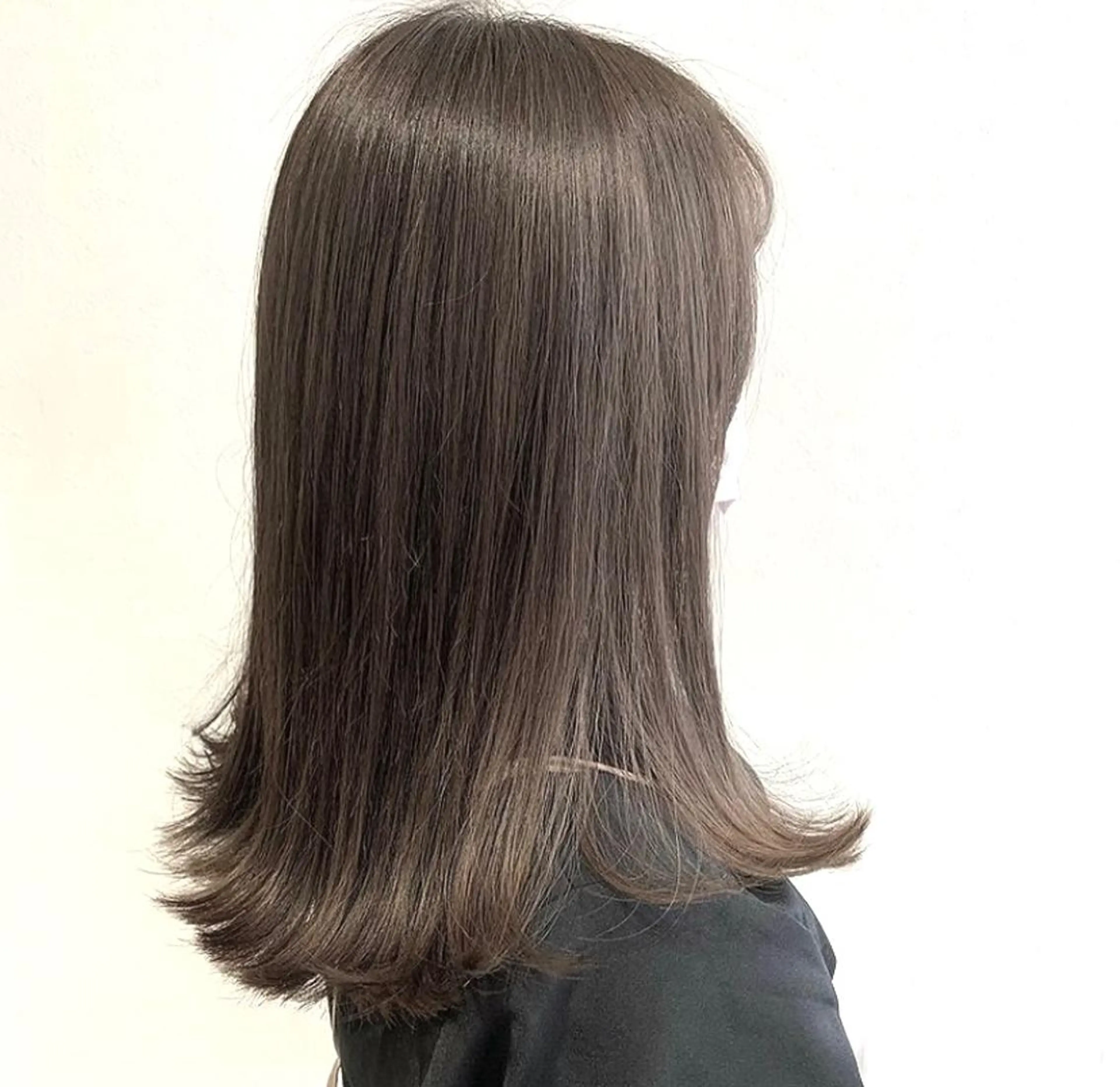 セミロング カラー ワタベ ハヤト/ トップデザイナーのヘアスタイル