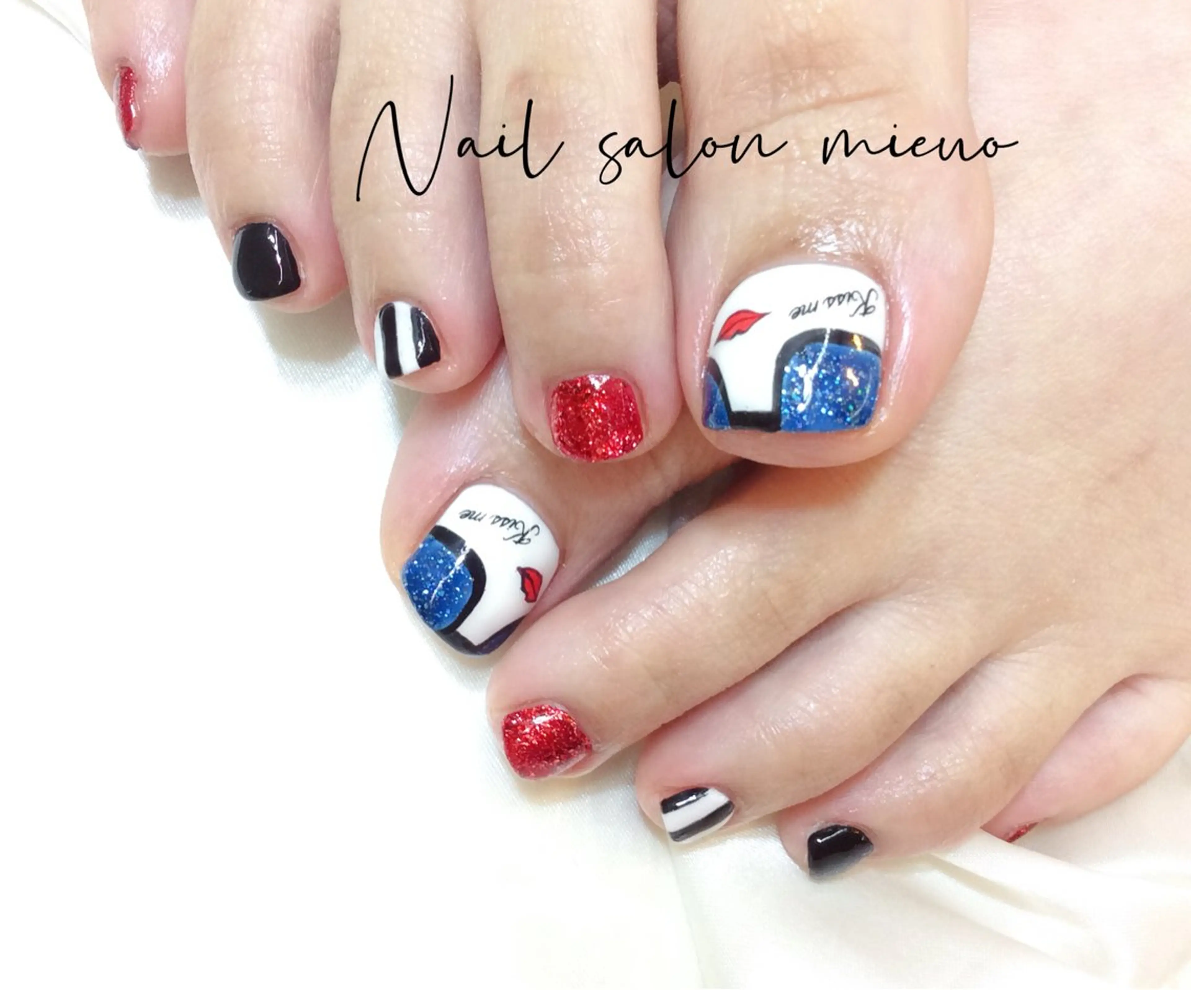 【初回ソフトジェルオフ無料】ミニも限定☆フットアート&デザイン贅沢コース¥8480<90分>の写真