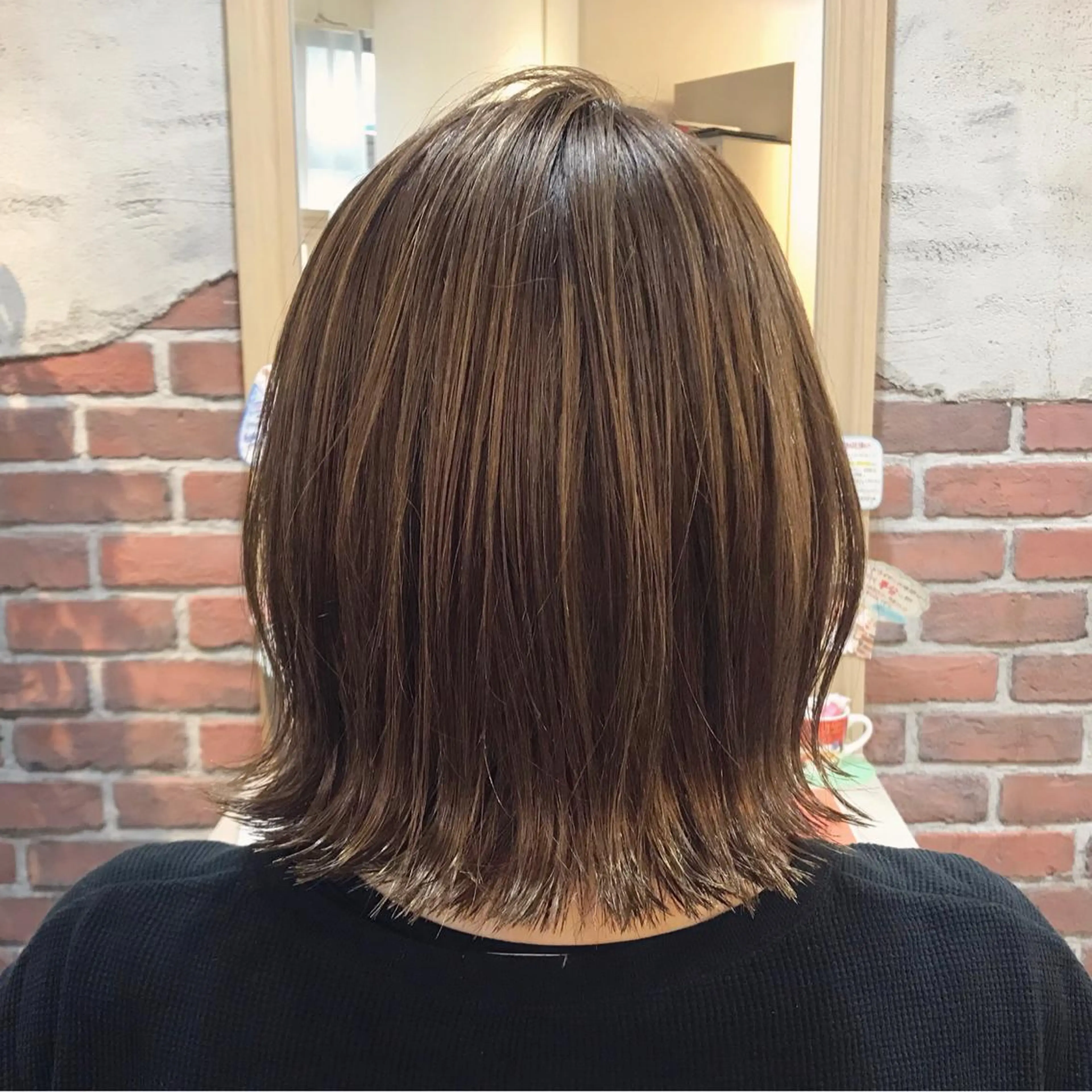 ミディアム カラー ベージュカラー ハイライトカラー ハイライト カット ヘアカラー tocolaso 柏所属・レイヤーカット/ 根本瑠実のヘアスタイル