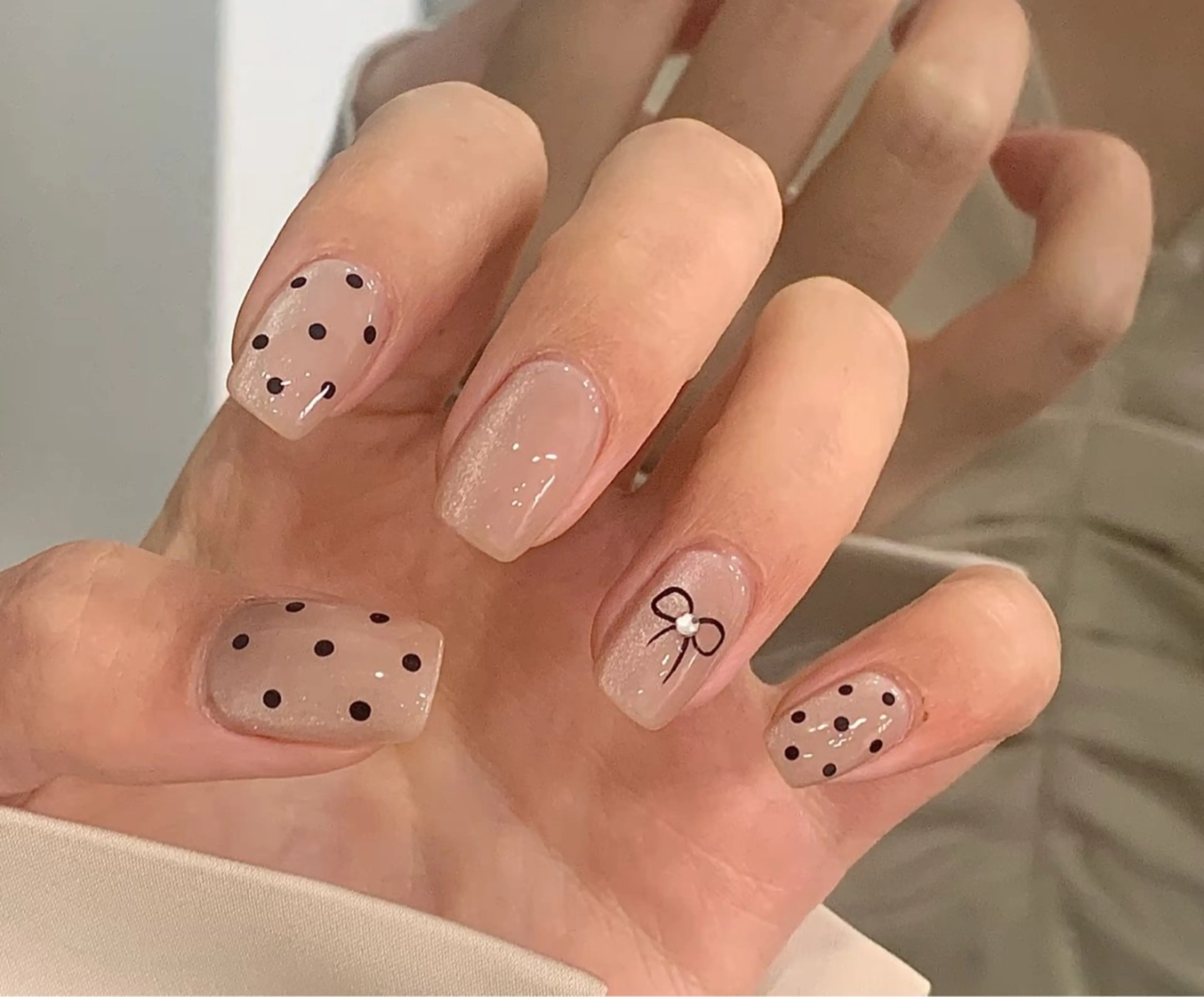 ネイル アートネイル オーロラネイル チークネイル フレンチネイル ガラスフレンチ ハンドネイル 🎀🎀YooLi Nail Salonのネイルデザイン