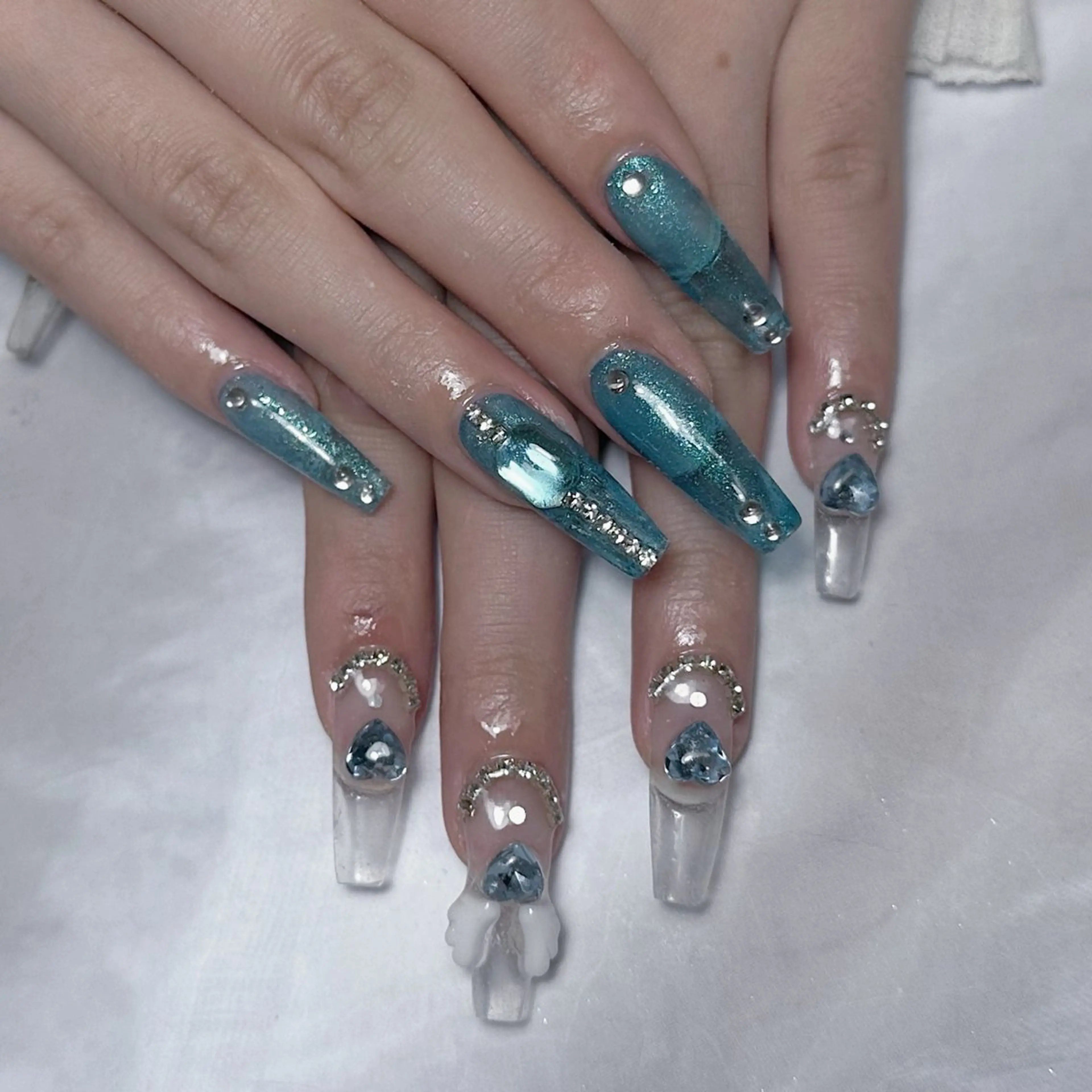 ネイル ハンドネイル Yun nail Jihoのネイルデザイン