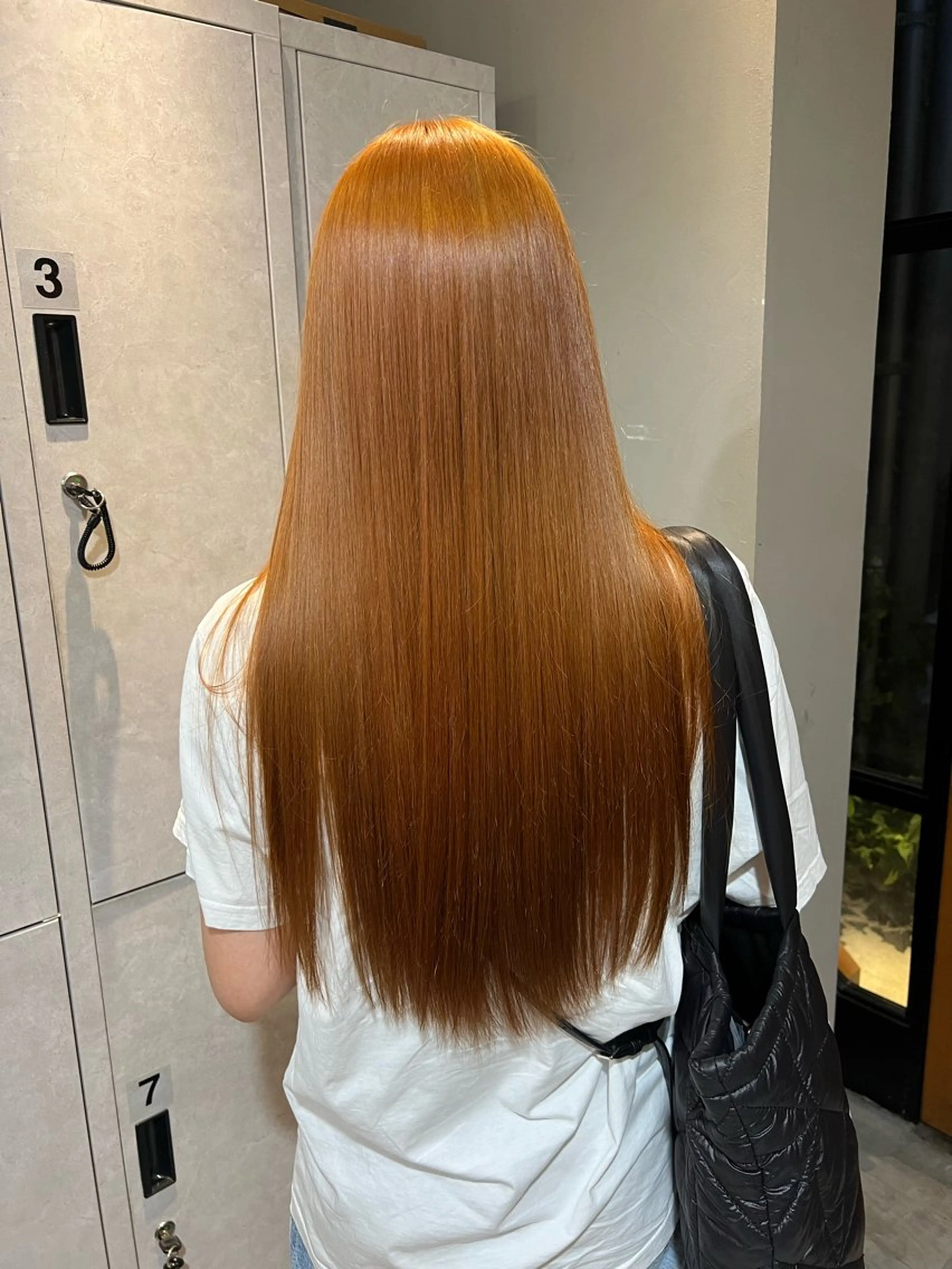 ロング カラー ダブルカラー オレンジ 神戸ボブ✂️ ioe三宮/田 伸佳のヘアスタイル