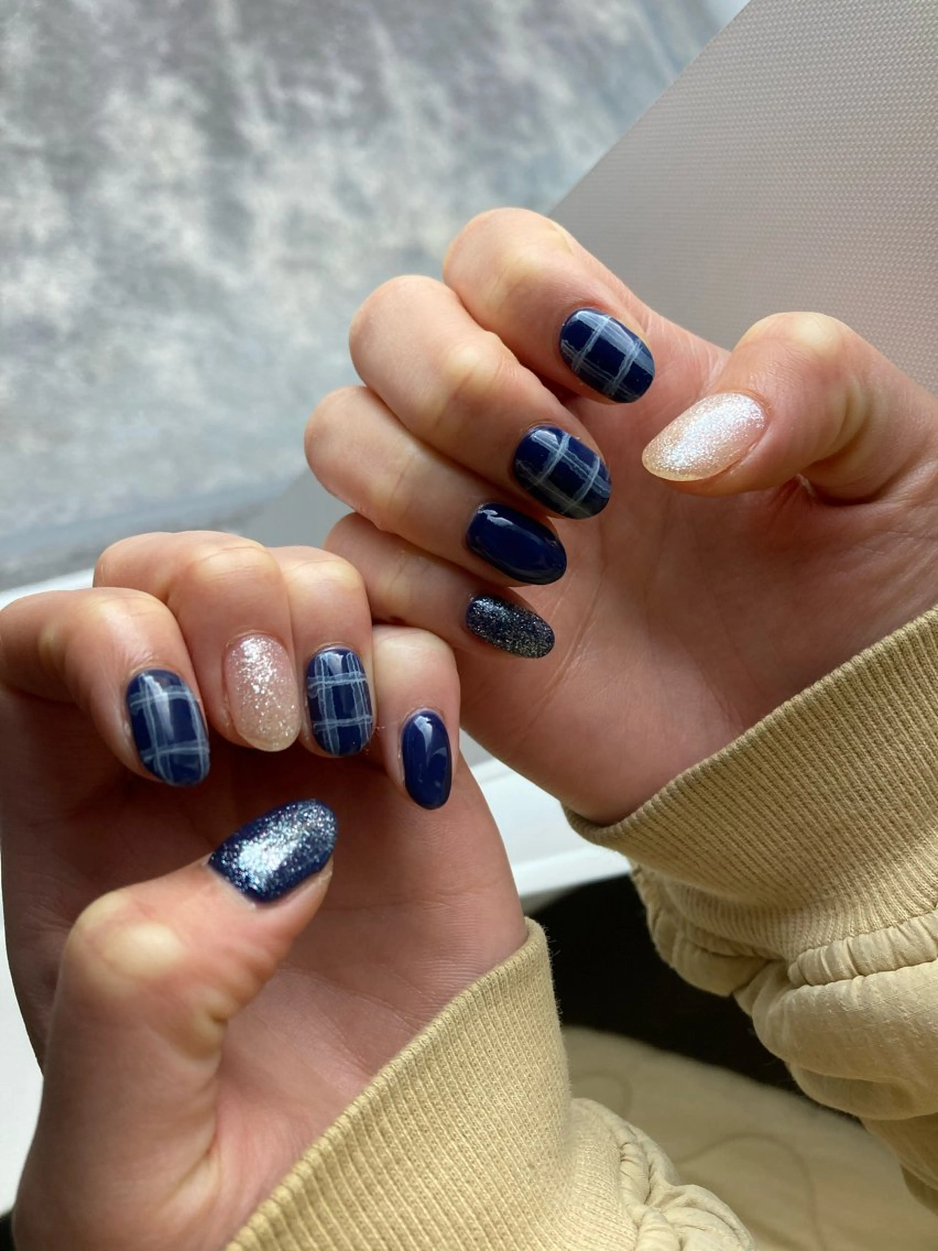 ネイル ネイビー Yarm As Etelのネイルデザイン