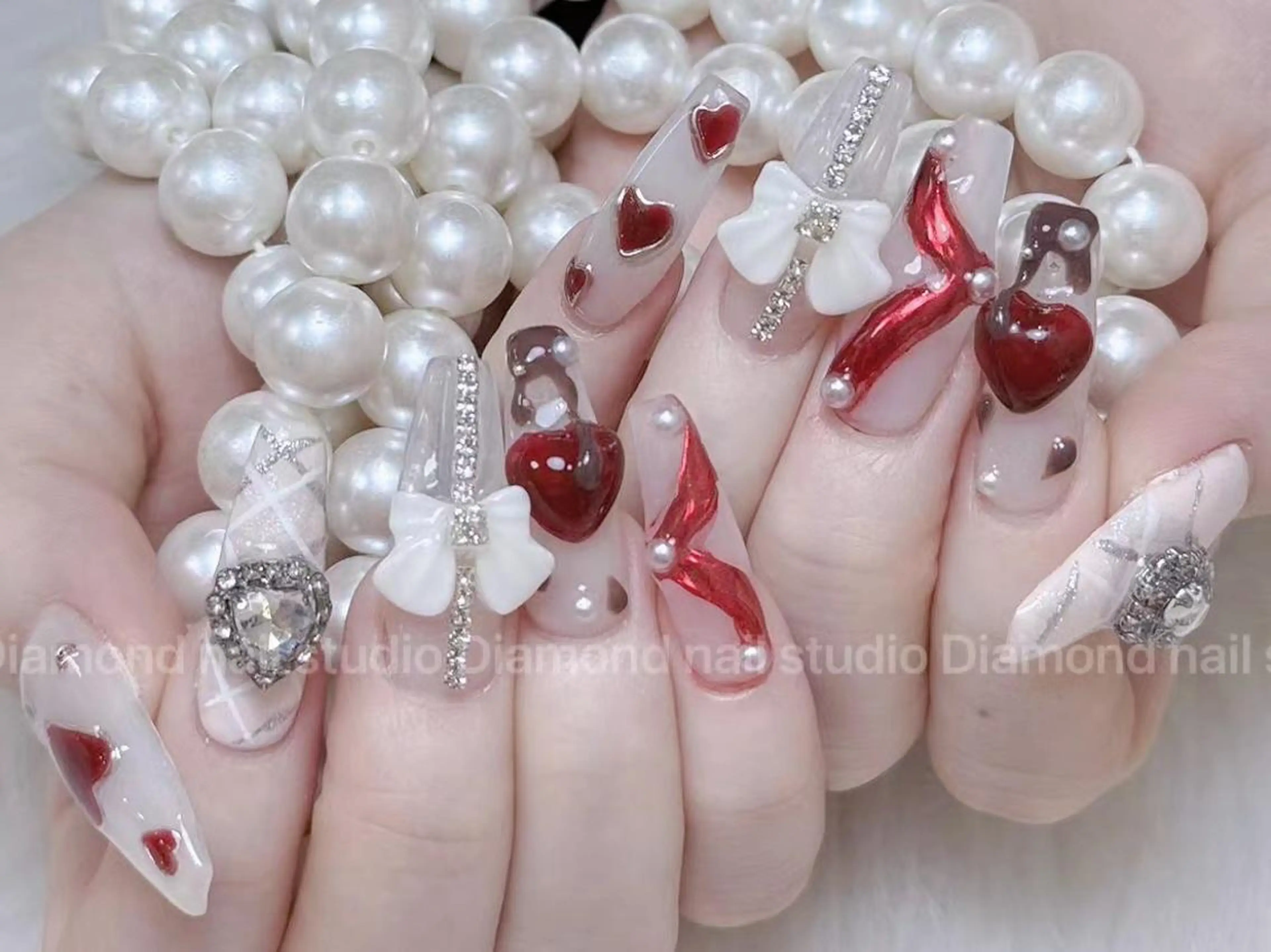 ミディアム ハンドネイル Diamond ✨のネイルデザイン