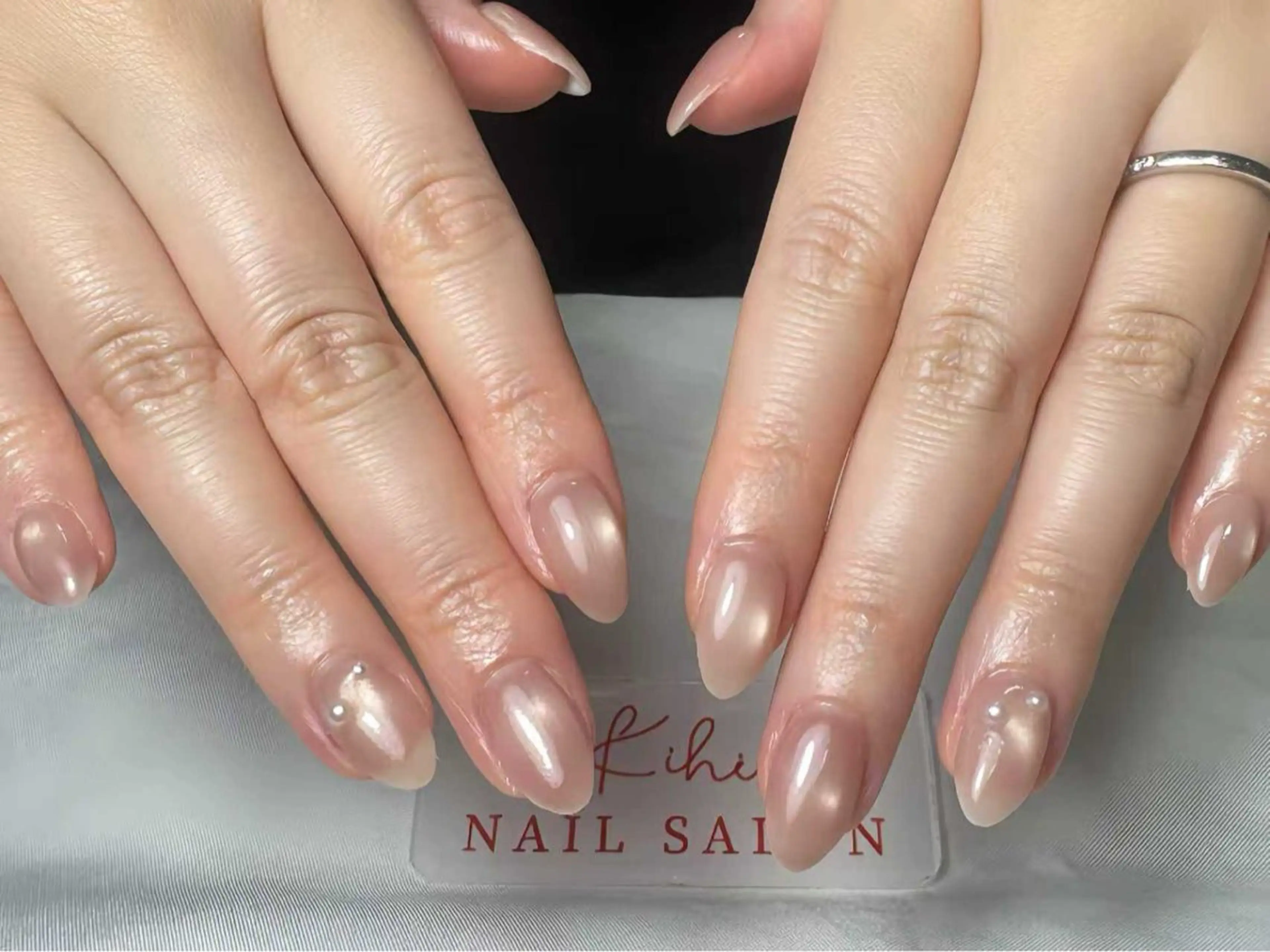 ネイル アートネイル フレンチネイル ジェルネイル グラデーション 韓国ネイル ハンドネイル ハンドケア さくら💮💮 【オフ無料】のネイルデザイン