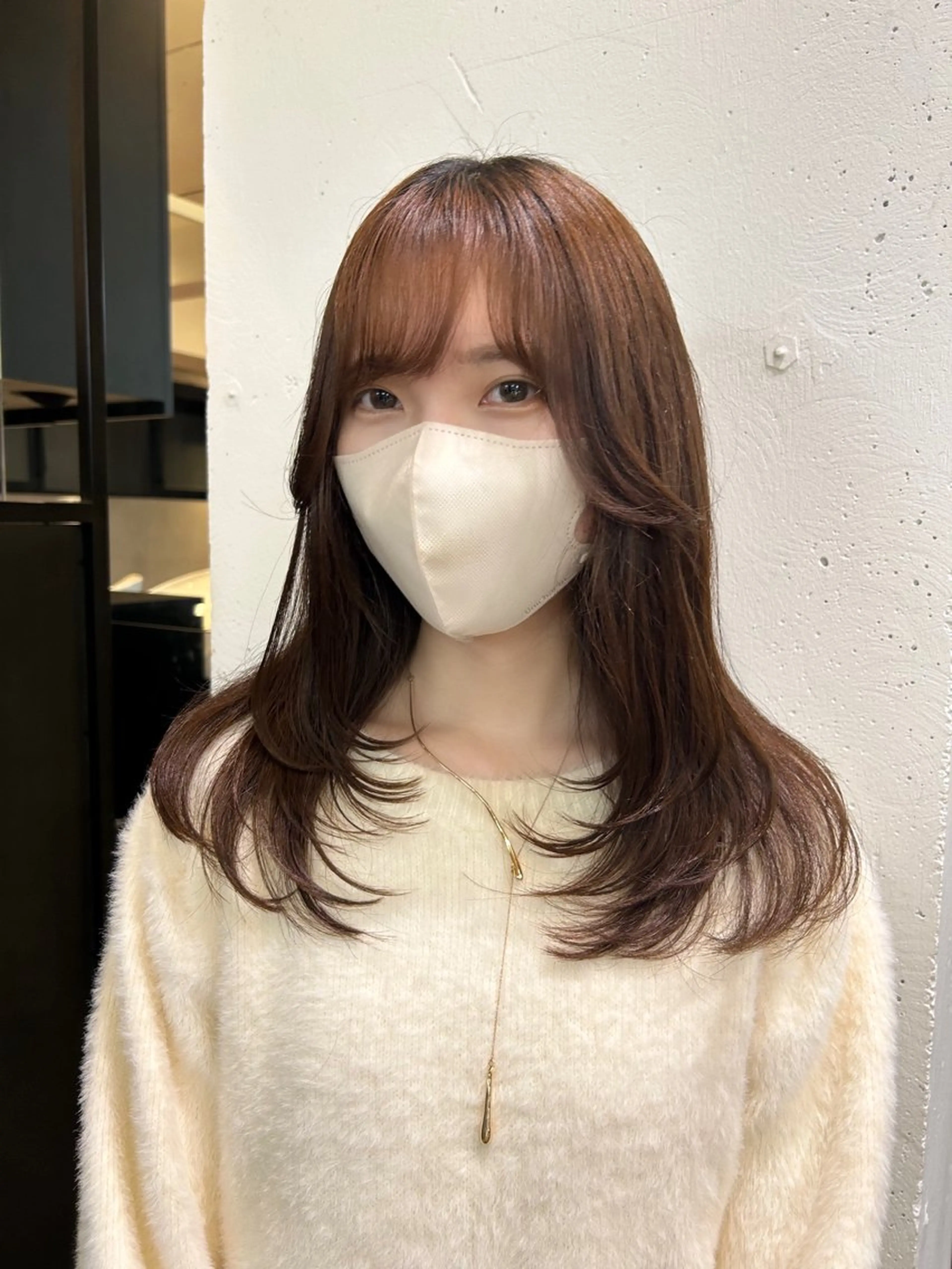 ロング エミリ / オリーブカラーのヘアスタイル