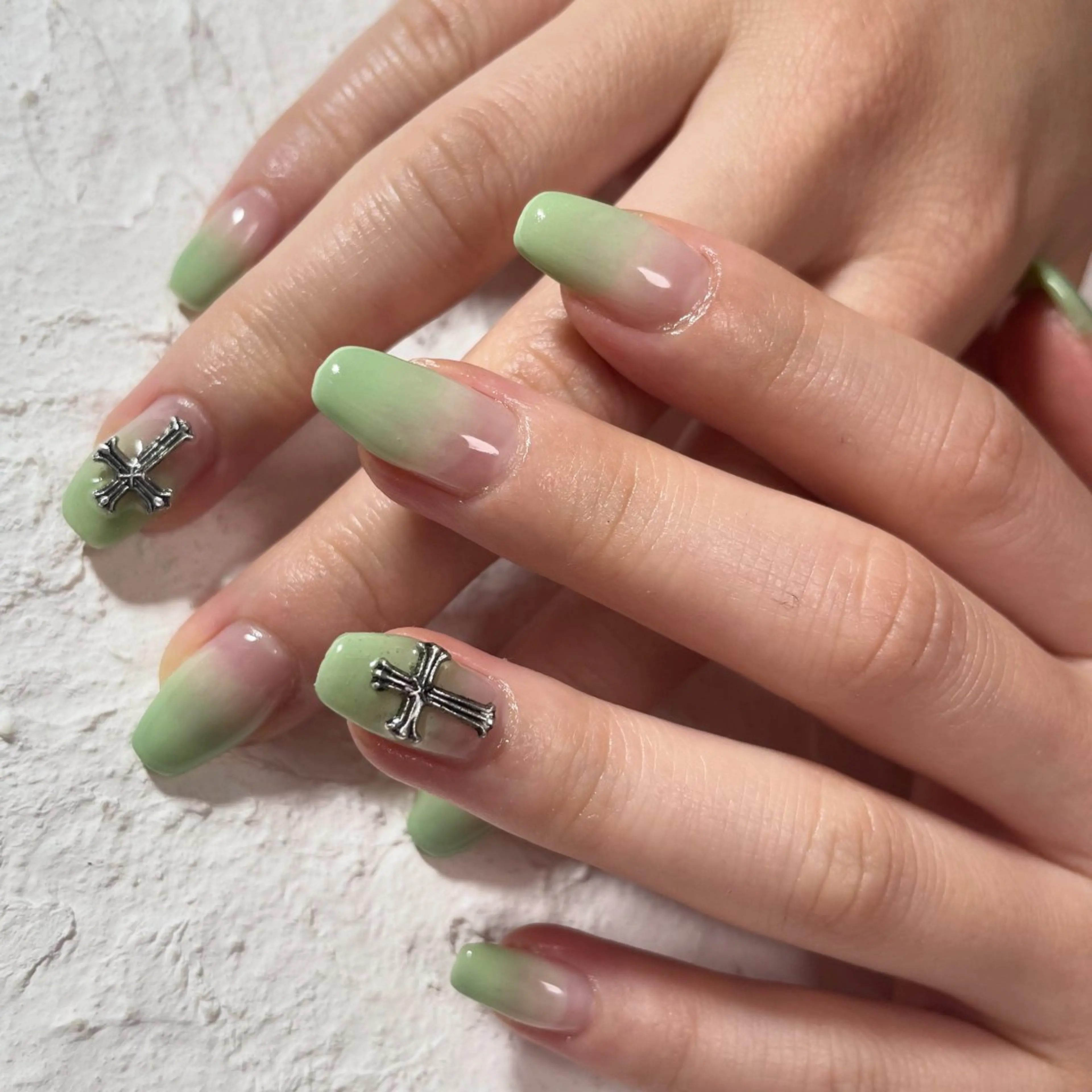 ネイル nail.gorin所属・吉村 優子のネイルデザイン